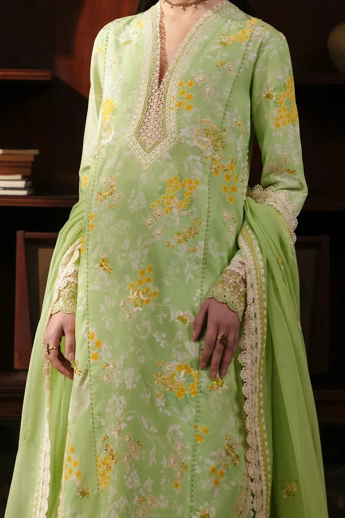 Afrozeh Green Organza – view 4 – Poshaq