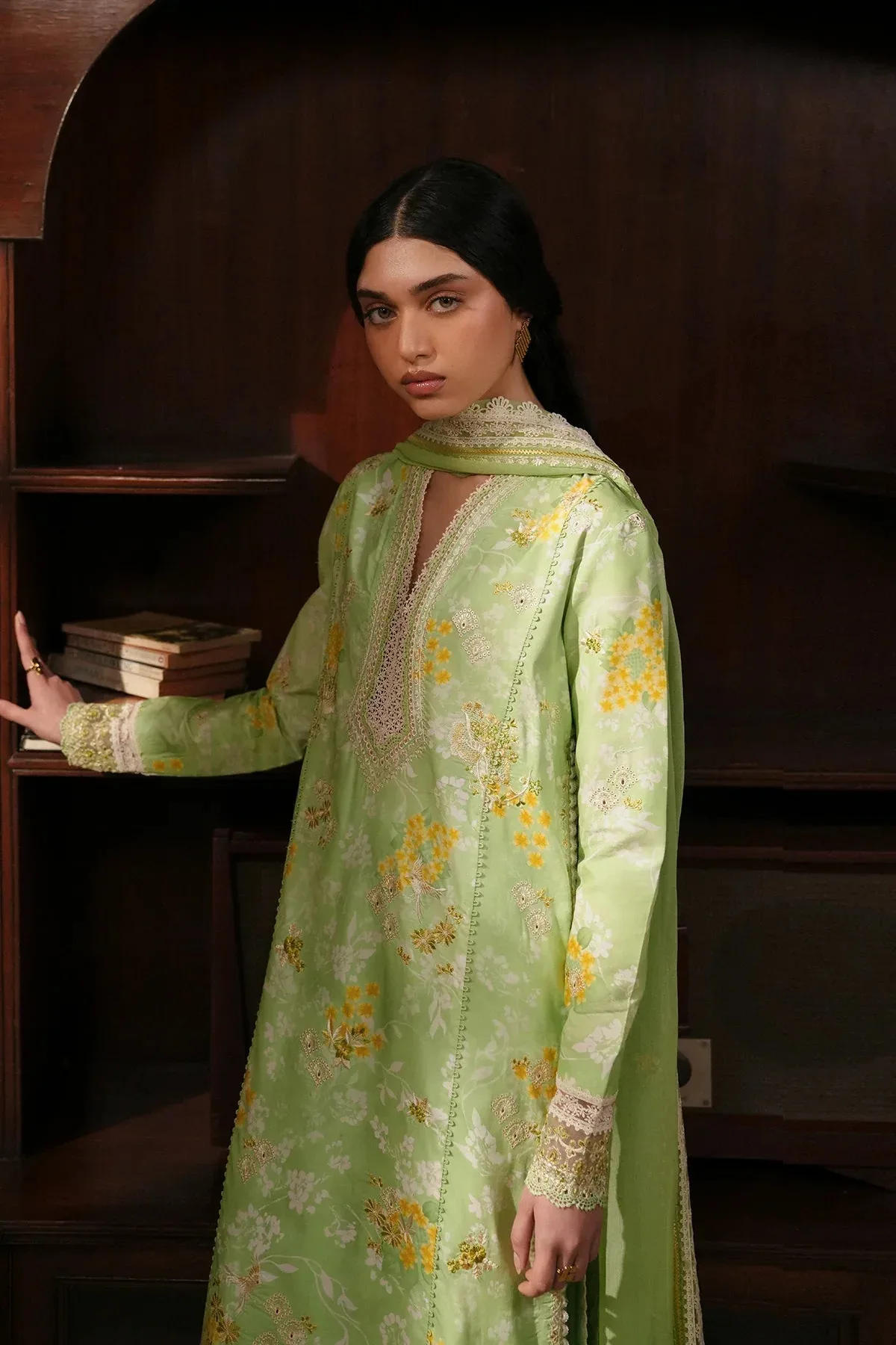 Afrozeh Green Organza – view 5 – Poshaq