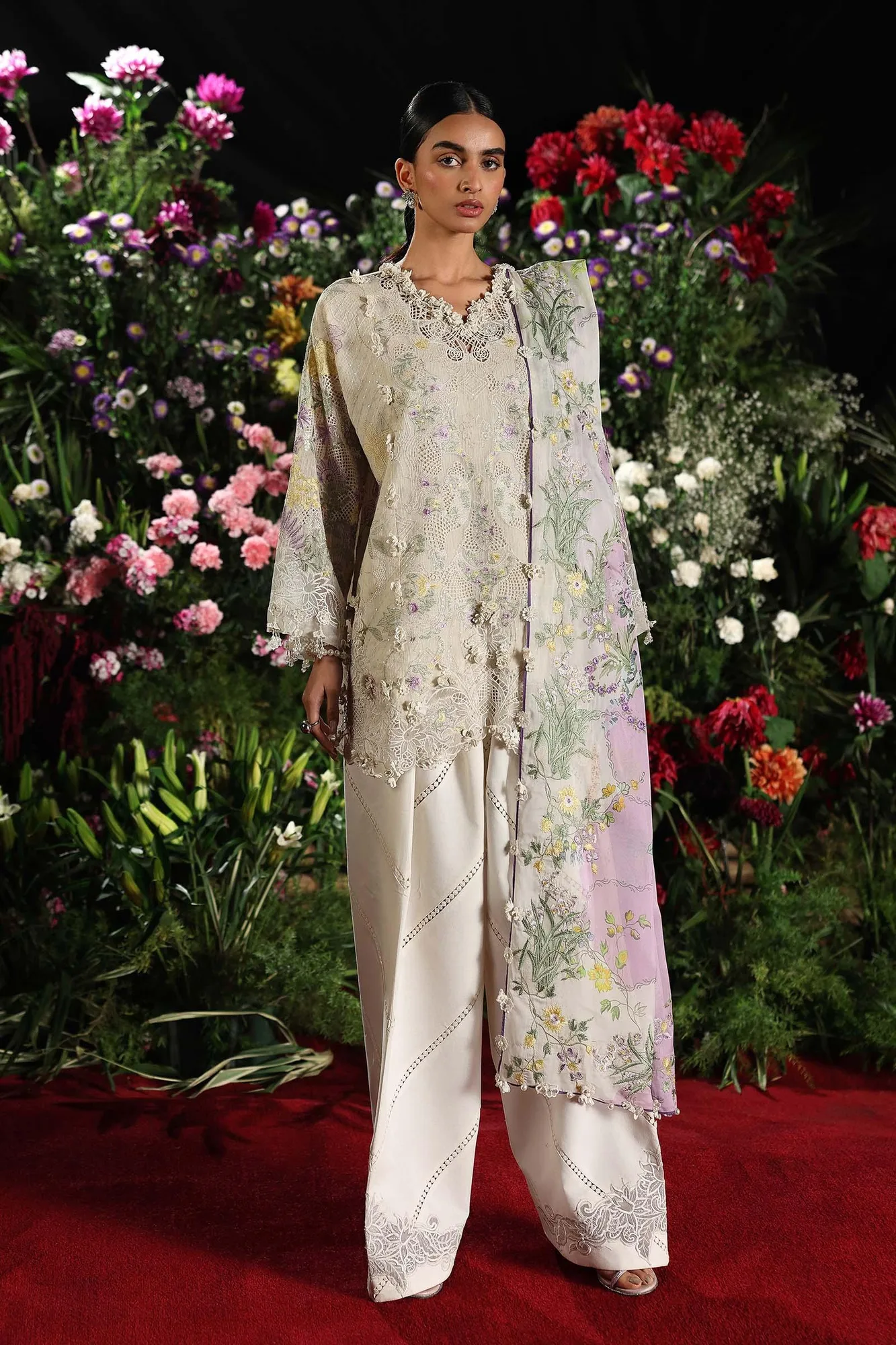 Sana Safinaz Lawn – view 1 – Poshaq