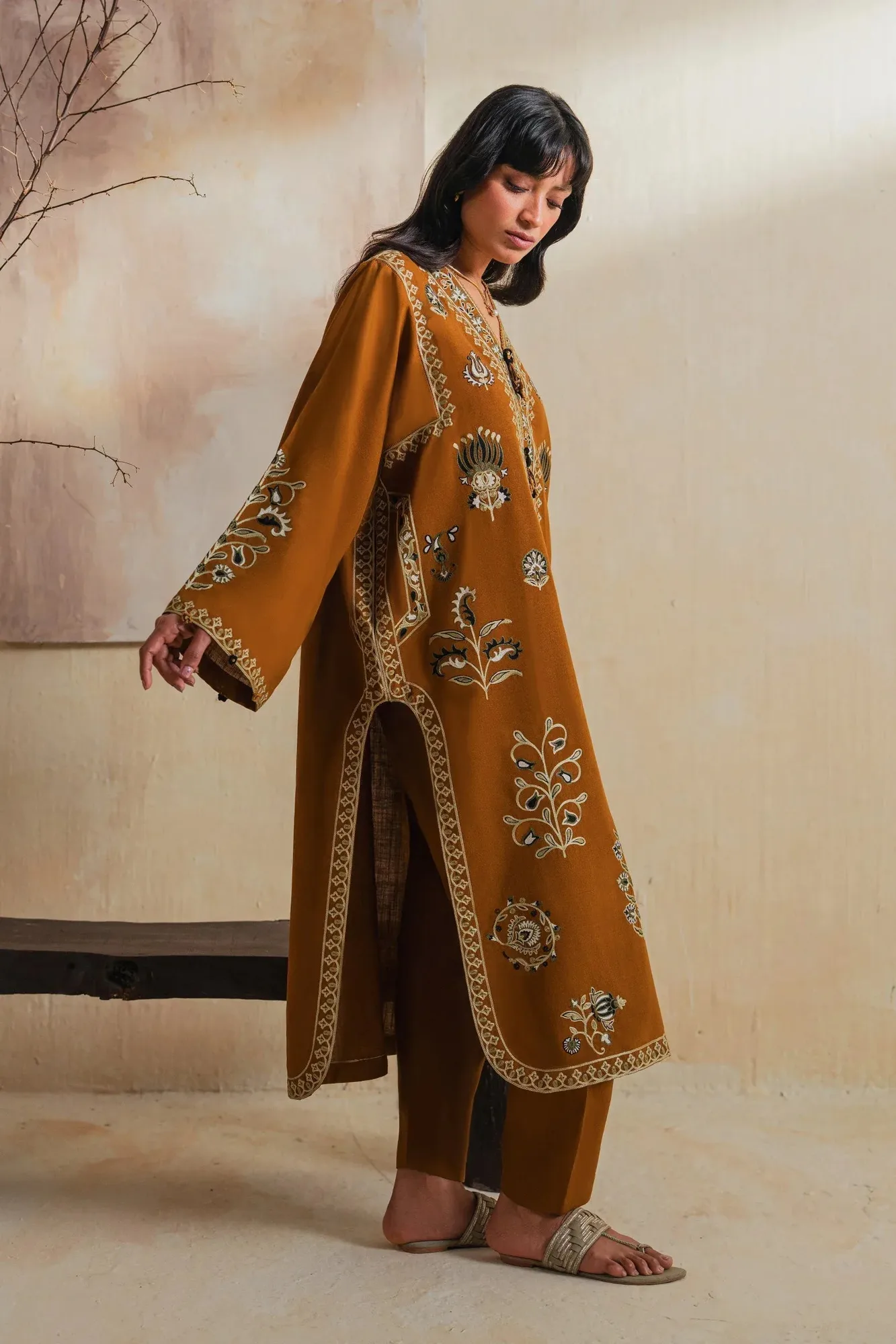 Elan Vital Indigene'26 Brown Linen – view 1 – Poshaq