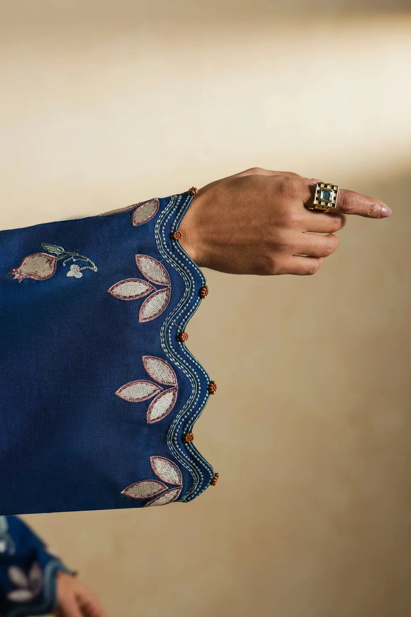 Elan Vital Indigene'26 Blue Linen – view 4 – Poshaq