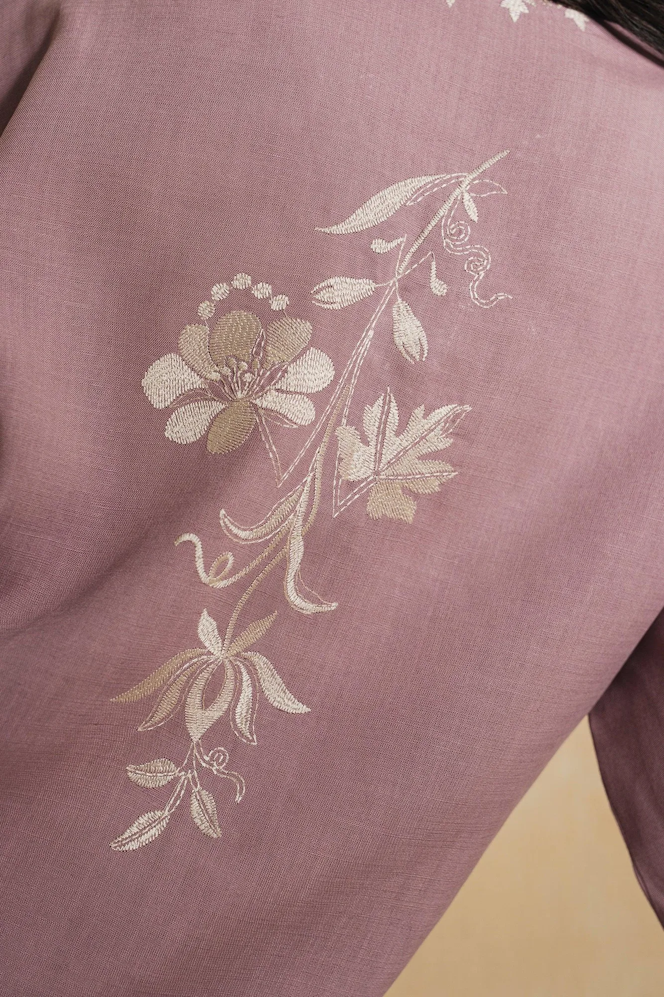 Elan Vital Indigene'26 Ivory Linen – view 6 – Poshaq