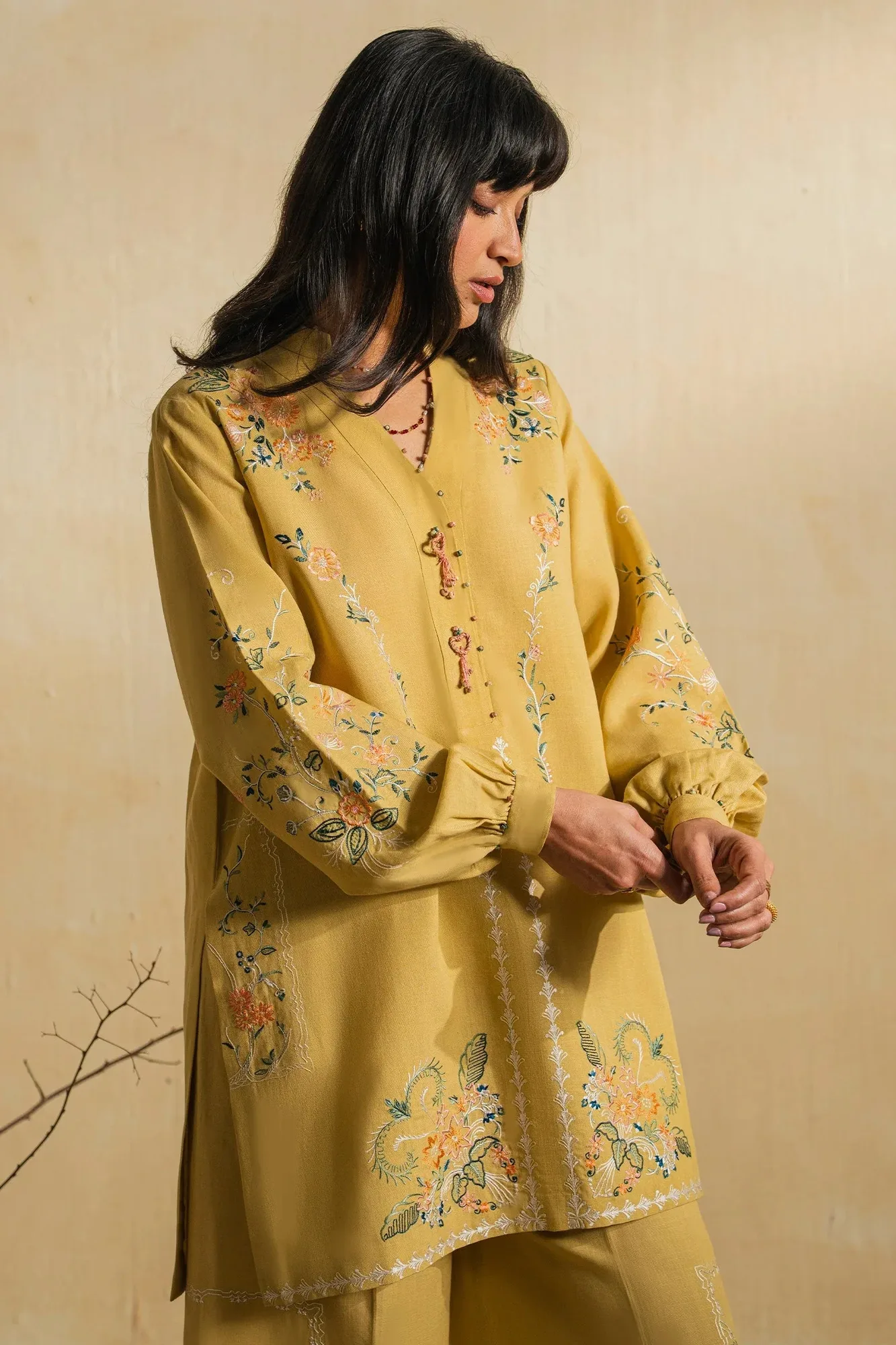 Elan Vital Indigene'26 Yellow Linen – view 2 – Poshaq