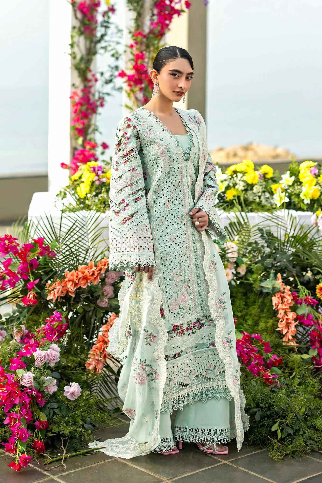 Akbar Aslam Lawn – view 2 – Poshaq
