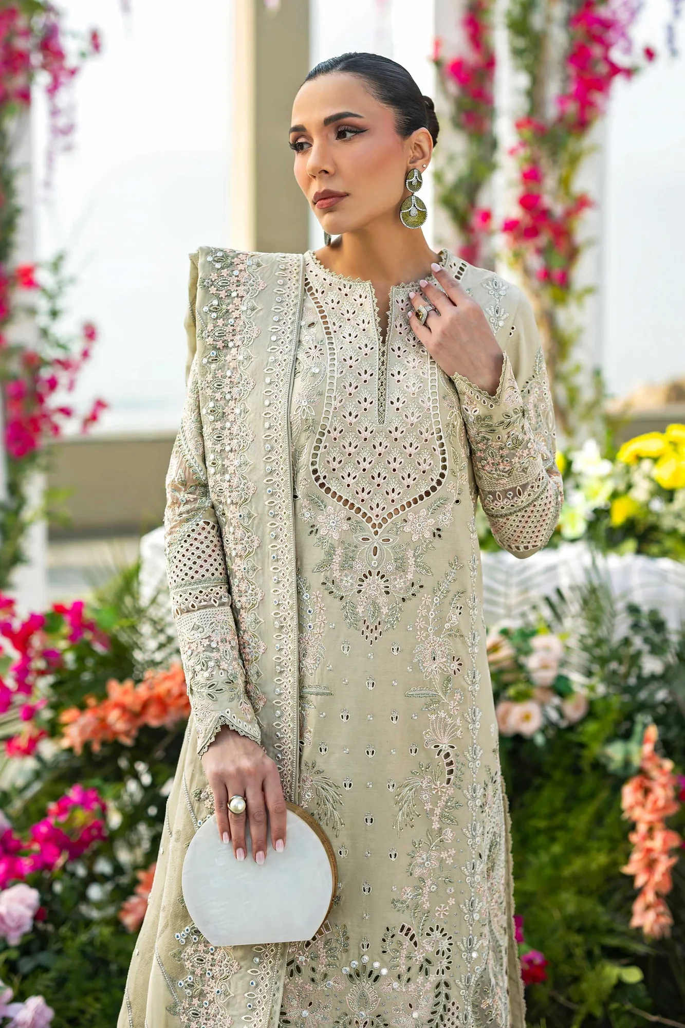 Akbar Aslam Organza – view 3 – Poshaq