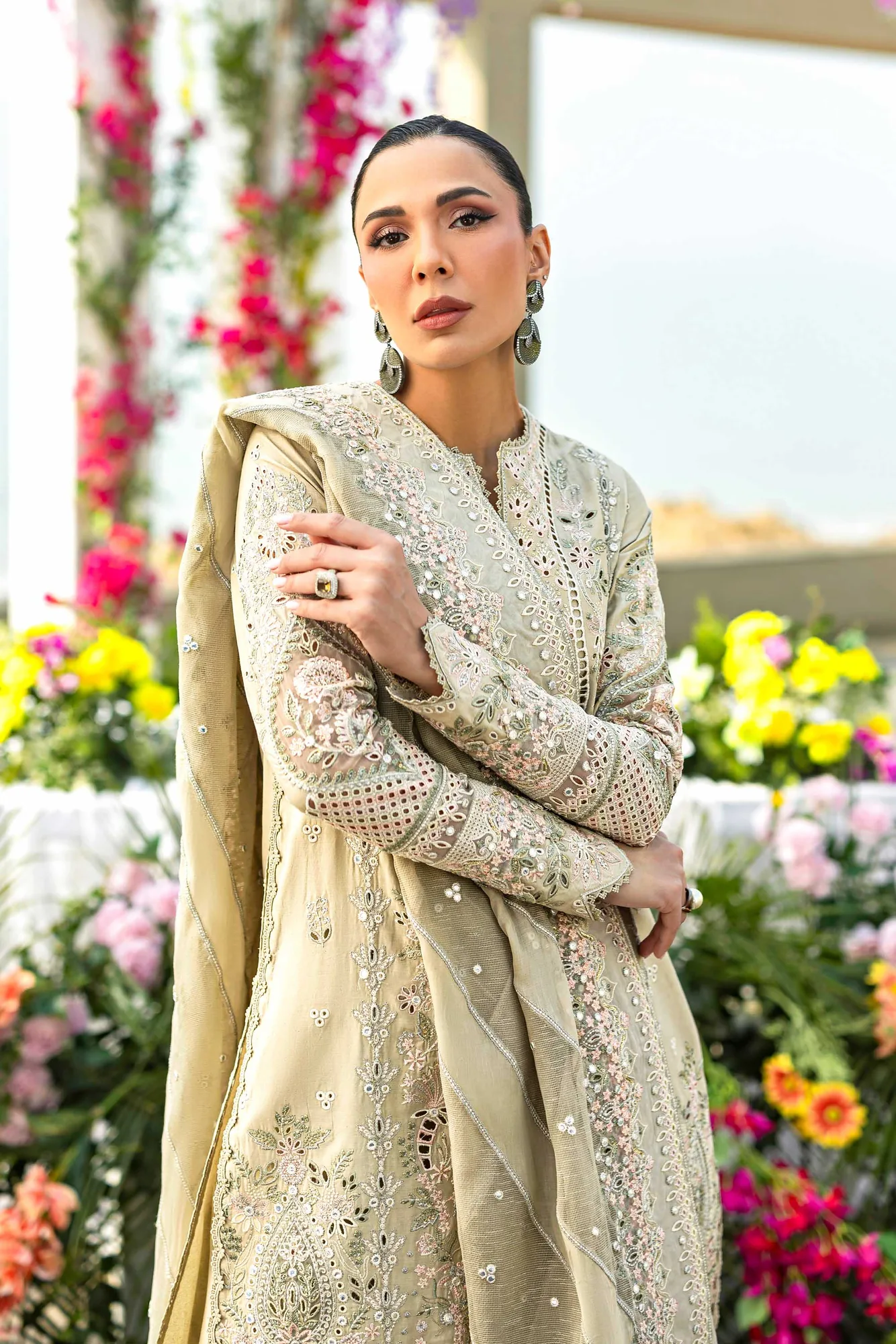 Akbar Aslam Organza – view 7 – Poshaq