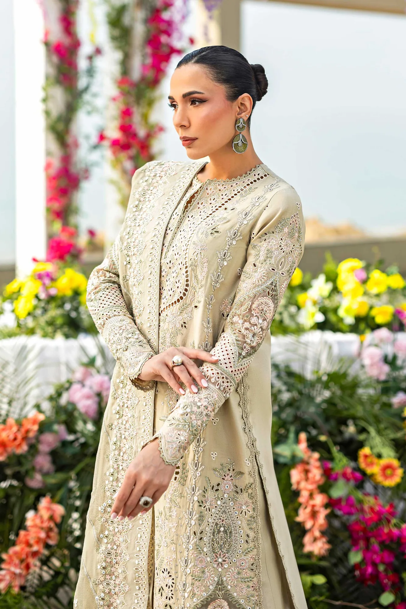 Akbar Aslam Organza – view 8 – Poshaq