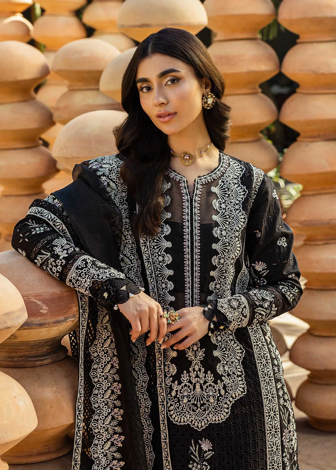 Akbar Aslam Organza – view 10 – Poshaq