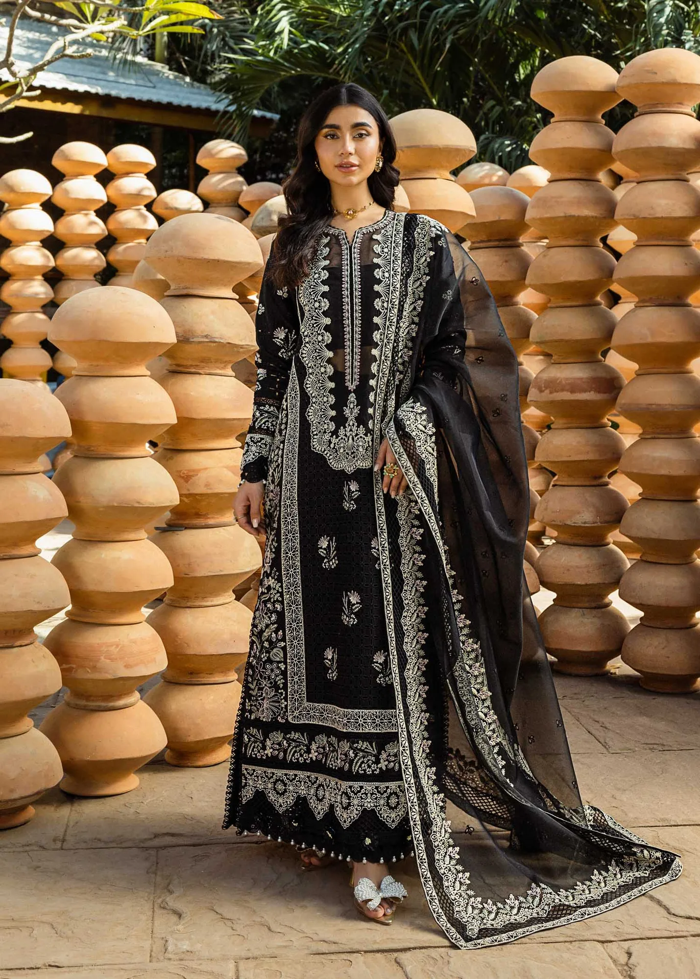 Akbar Aslam Organza – view 4 – Poshaq