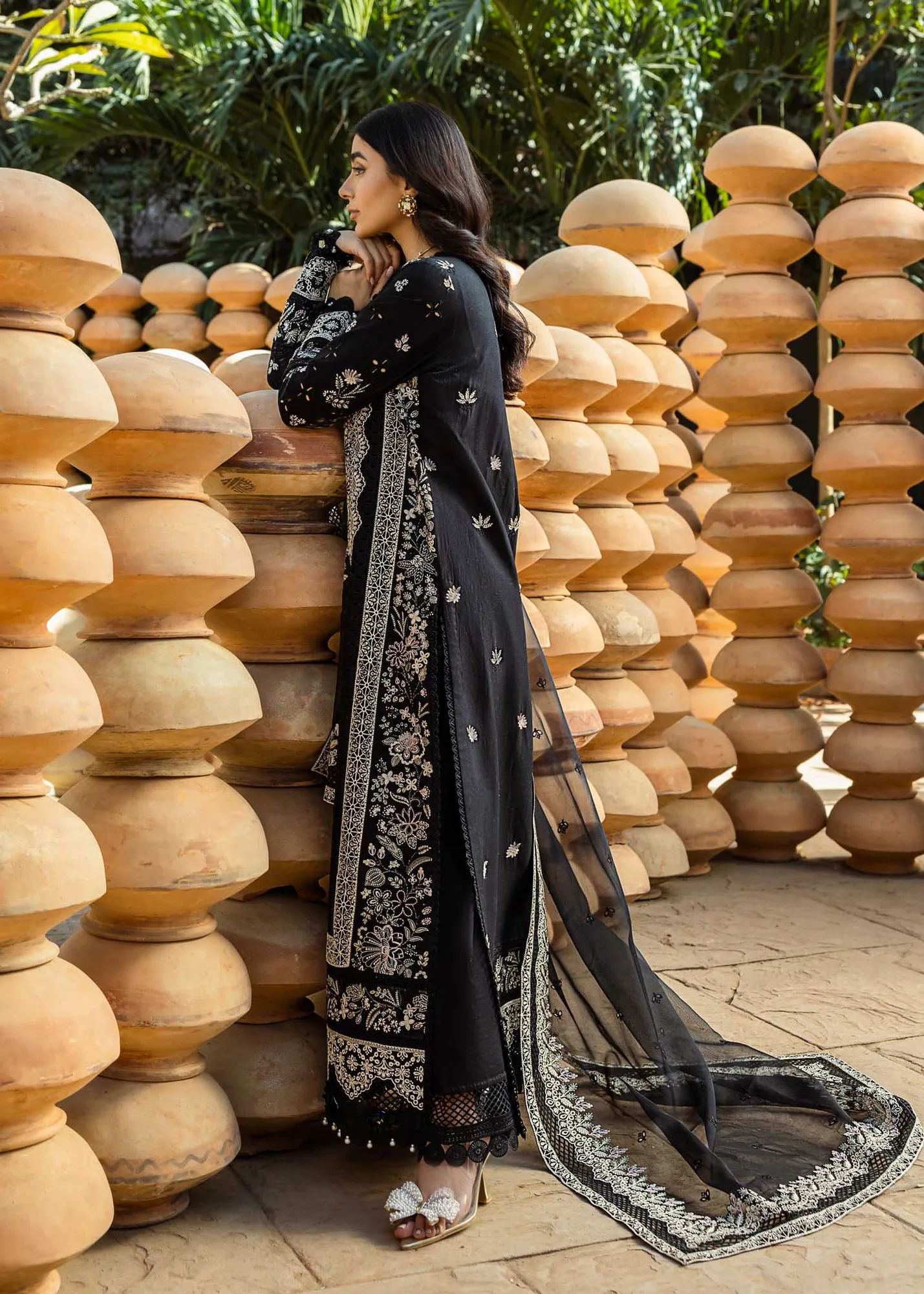 Akbar Aslam Organza – view 7 – Poshaq