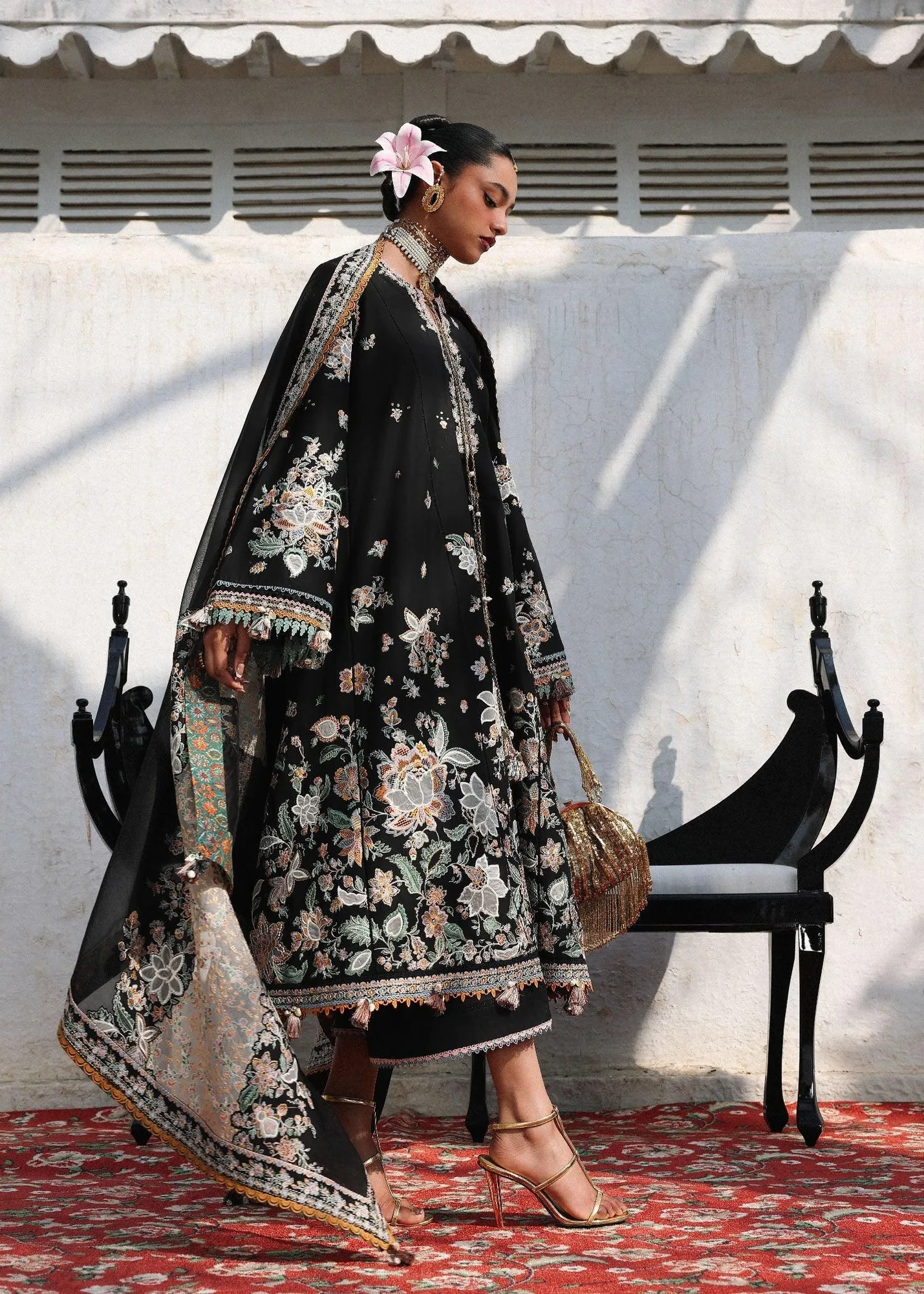 Hussain Rehar Black Organza – view 4 – Poshaq