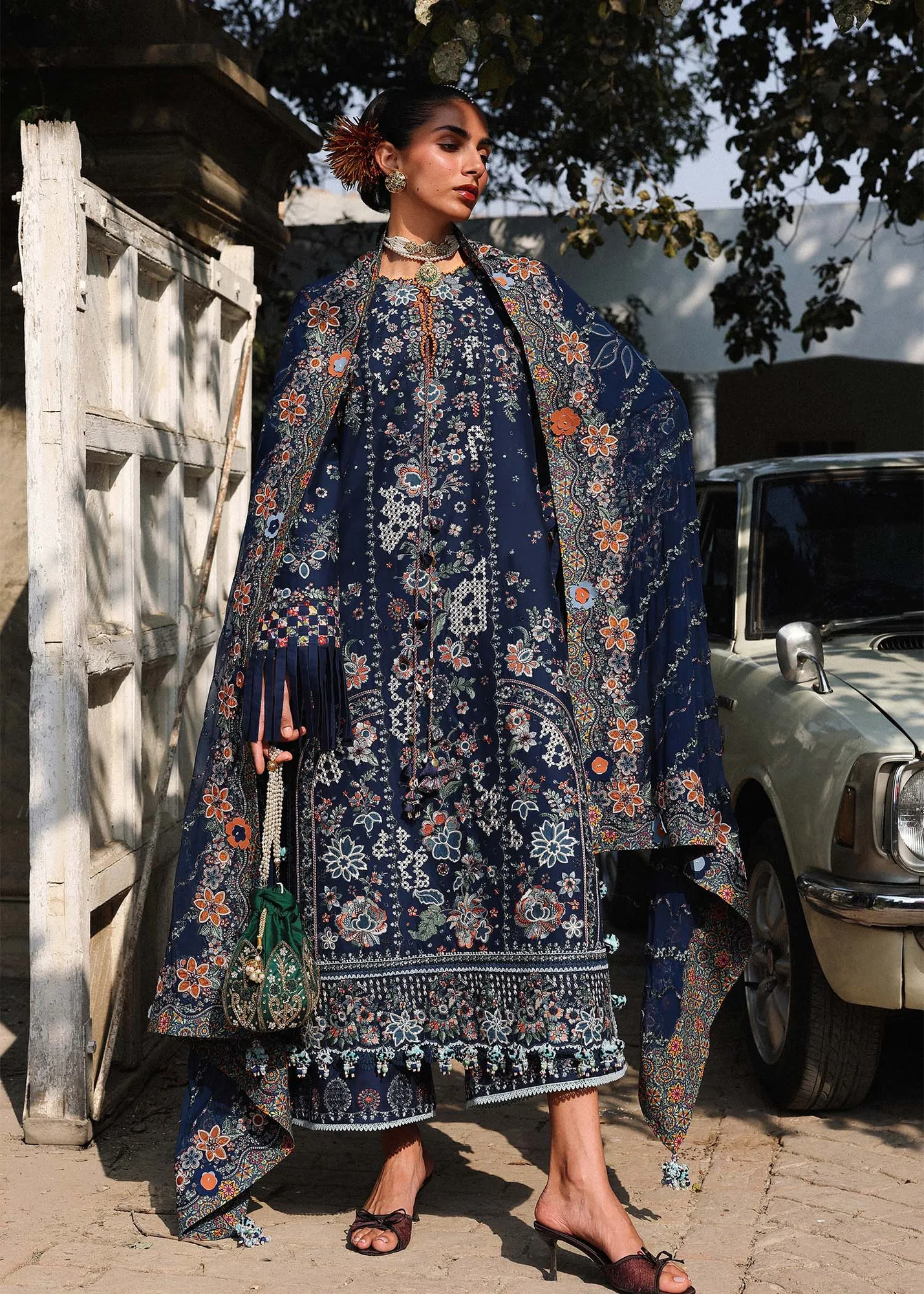 Hussain Rehar Orange Organza – view 3 – Poshaq