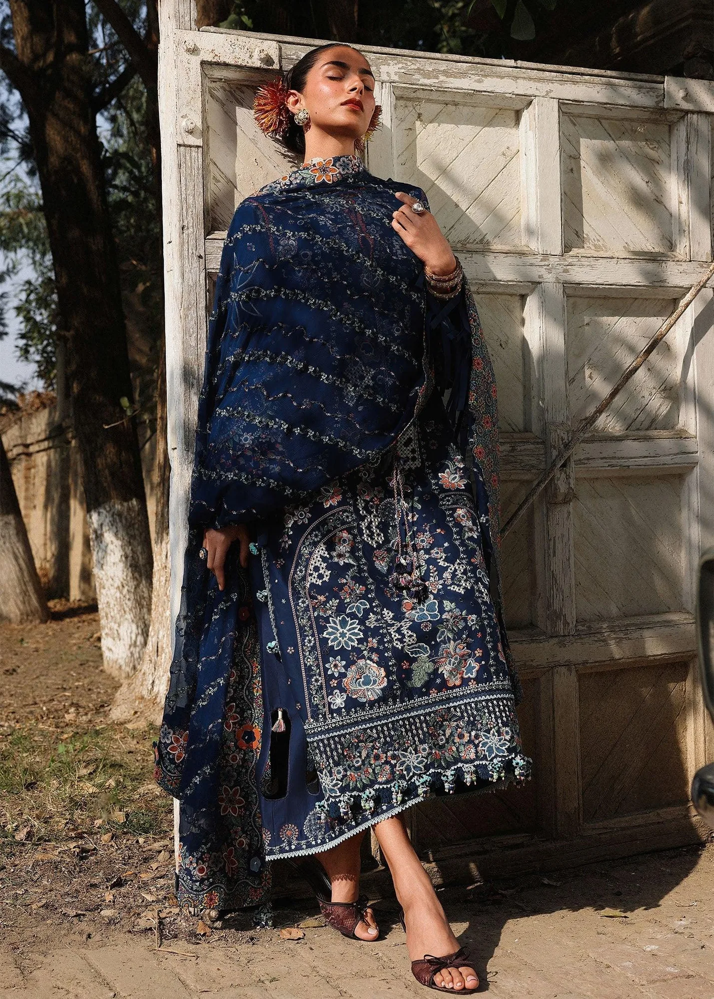 Hussain Rehar Orange Organza – view 6 – Poshaq