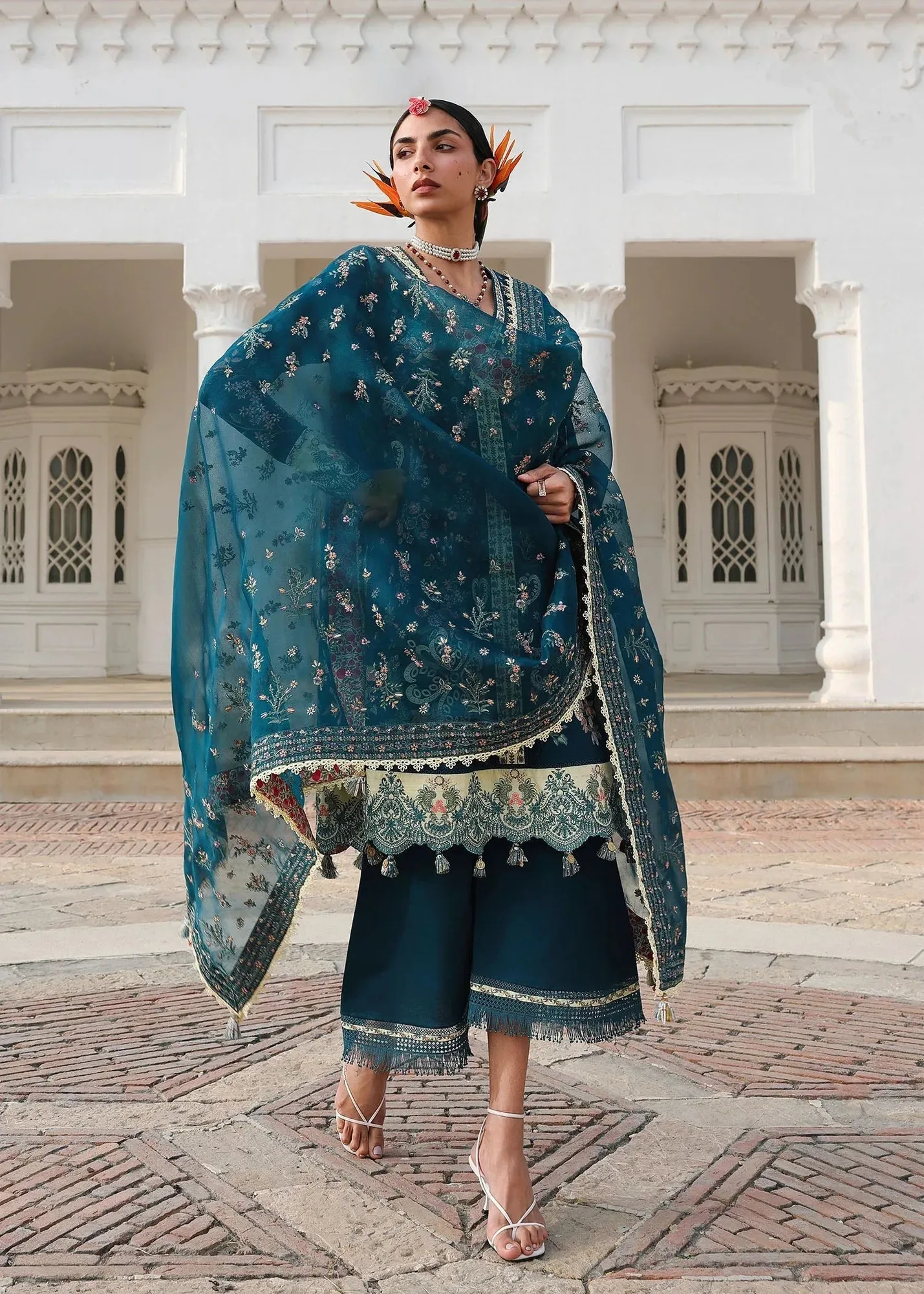 Hussain Rehar Yellow Organza – view 3 – Poshaq