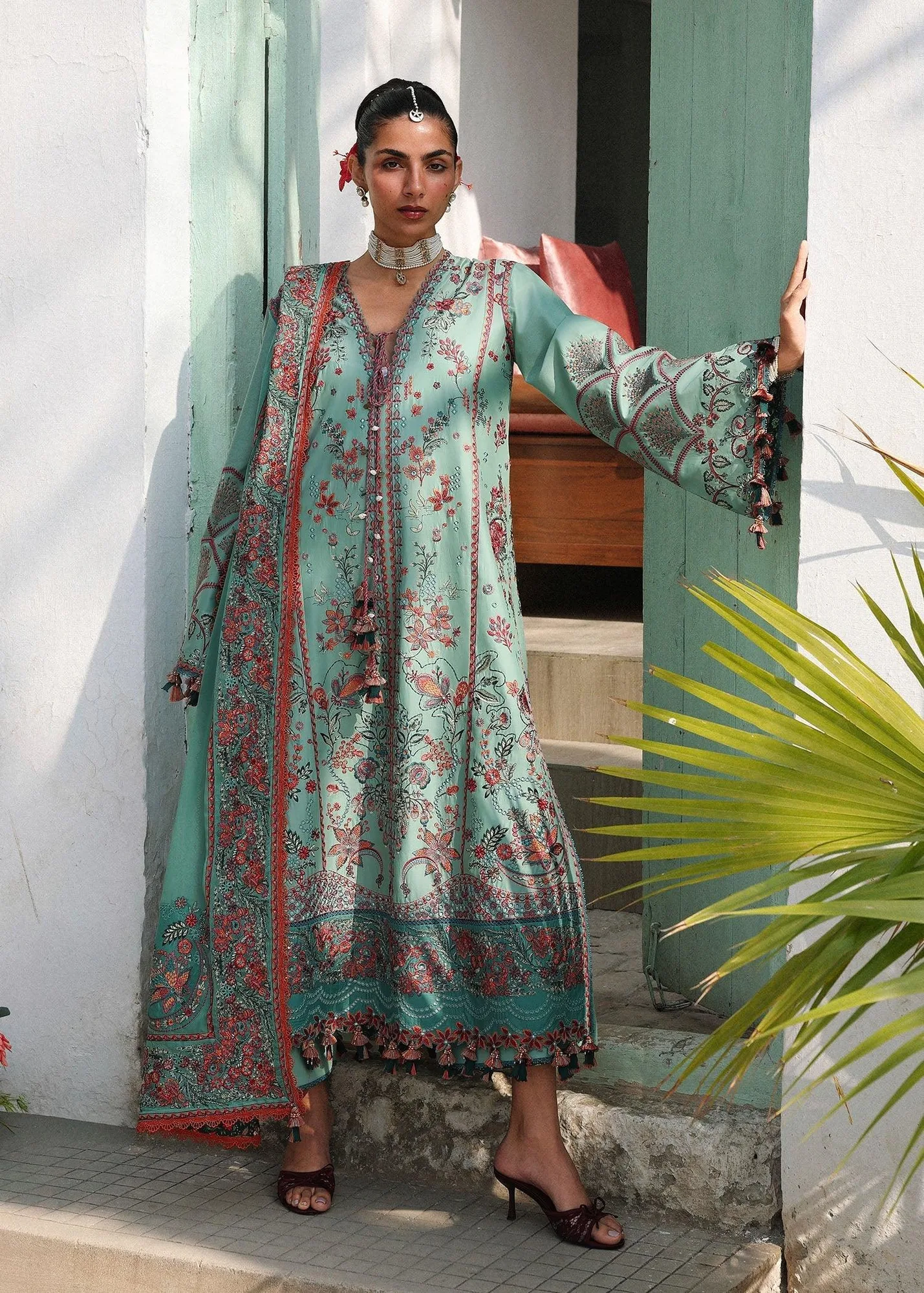 Hussain Rehar Green Organza – view 3 – Poshaq