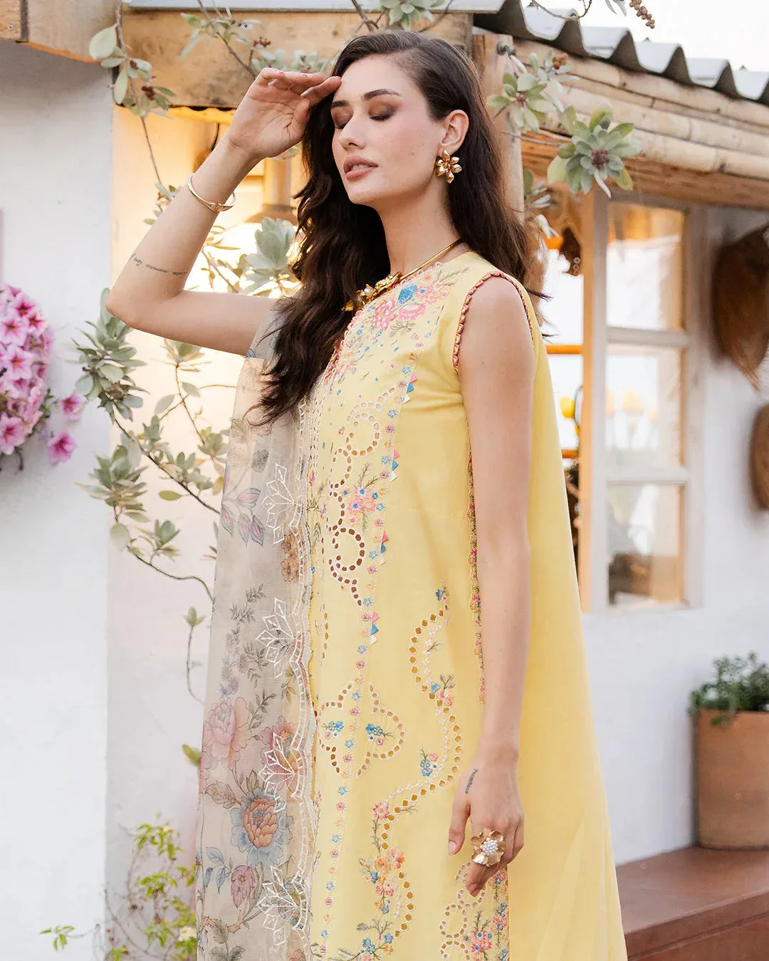 Fiona Yellow Organza – view 2 – Poshaq