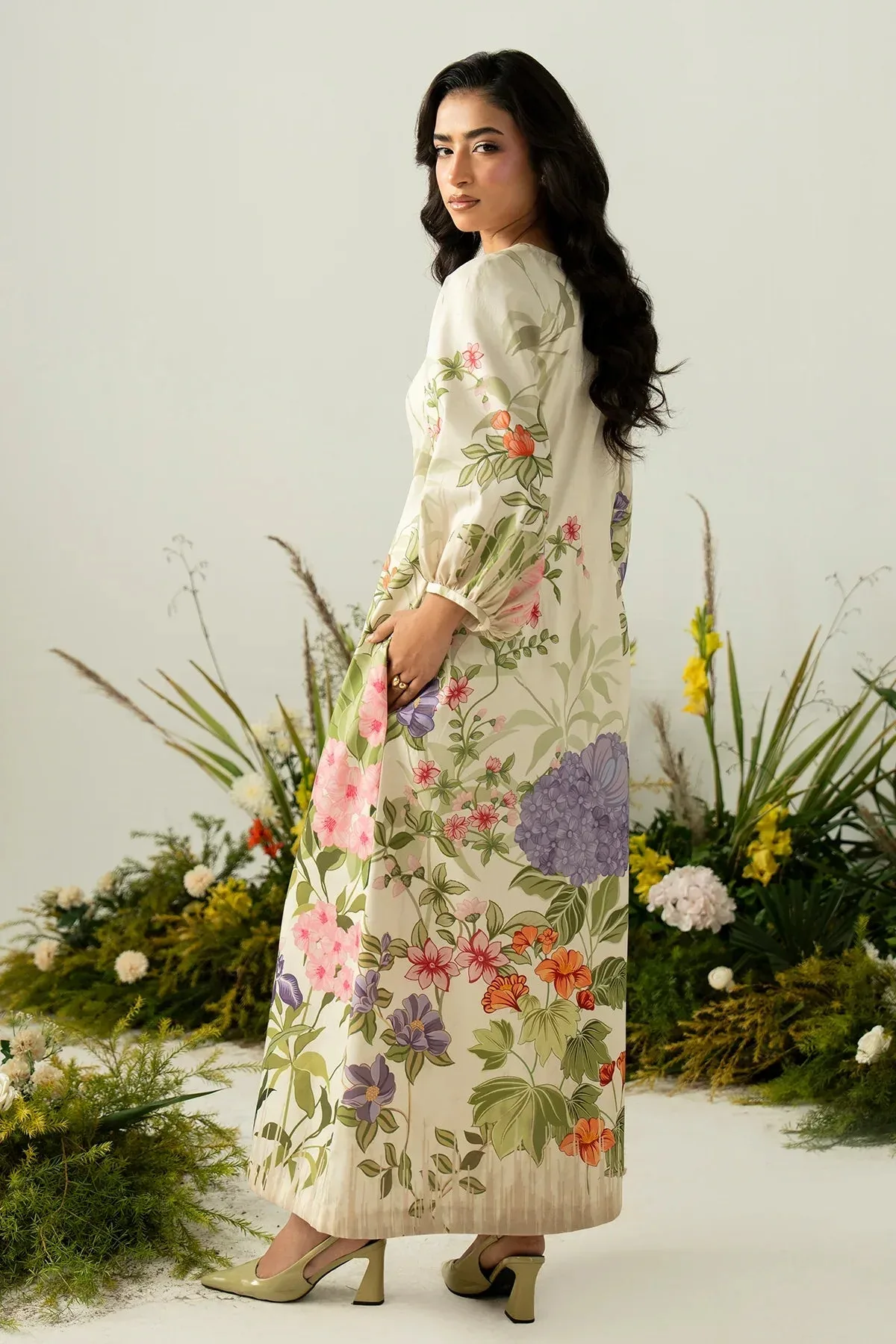 Cream chiffon dress with soft crepe detailing – view 2 – Poshaq