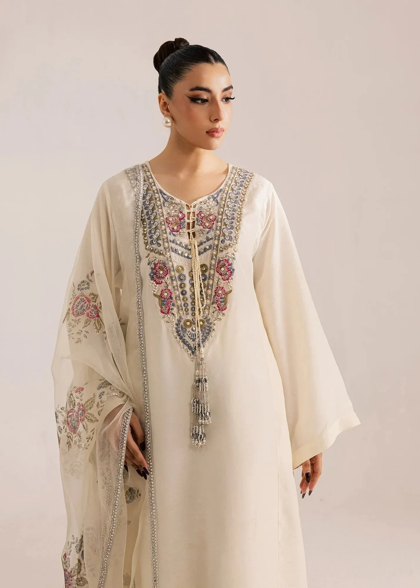 Sadaf Fawad Khan Silk Luxury Pret 26 Ivory Organza – view 4 – Poshaq