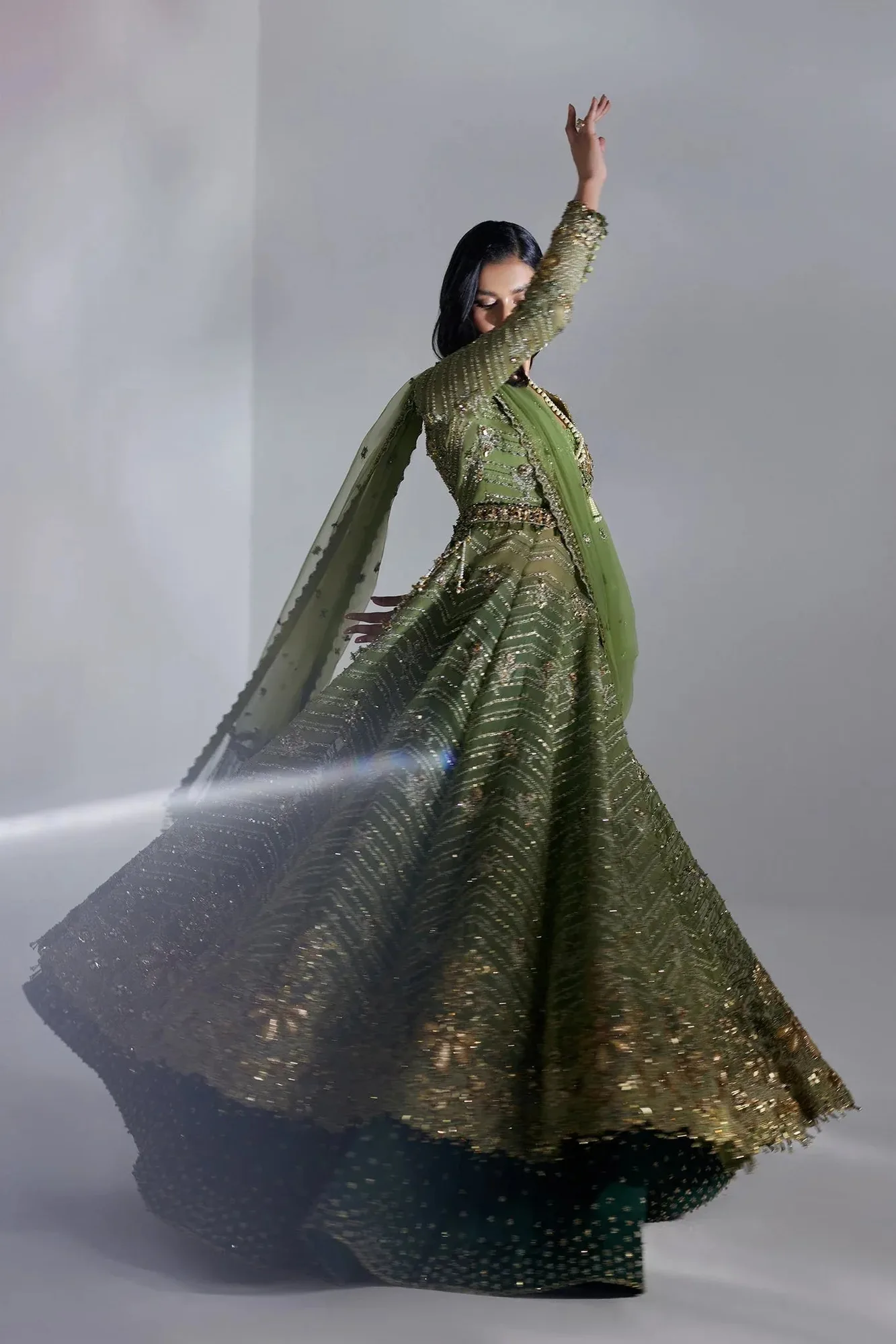 Elan Luxury Wedding Wears Green Net – view 2 – Poshaq