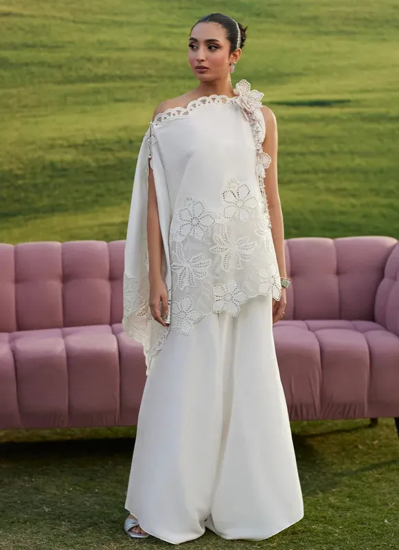 Farah Talib Aziz Luna Eid 26 Ivory Raw Silk – view 1 – Poshaq