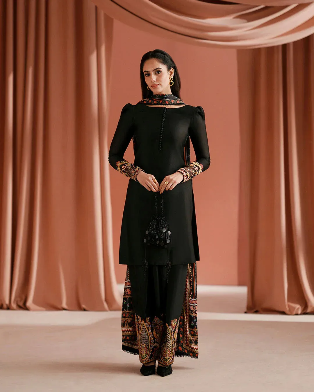 Faiza Saqlain Roim Pret Black Silk – view 1 – Poshaq