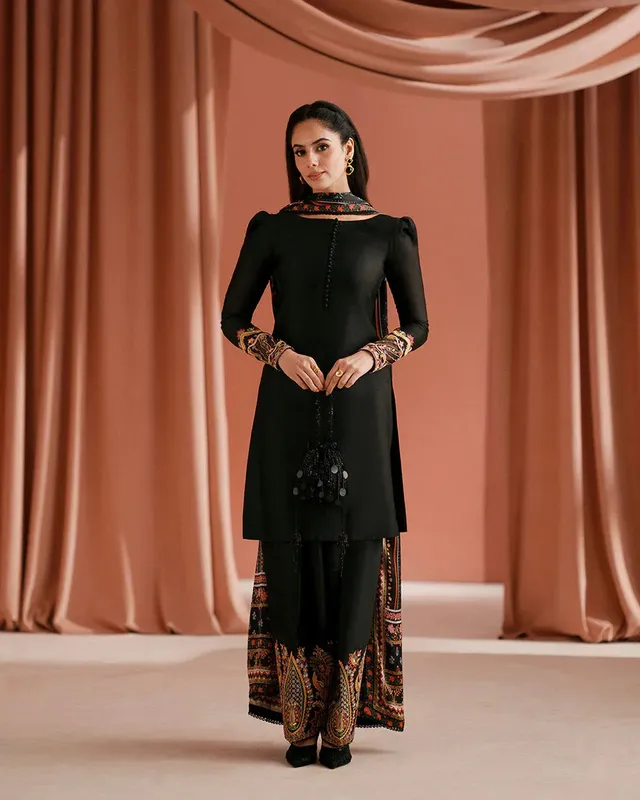 Faiza Saqlain Roim Pret Black Silk – view 1 – Poshaq