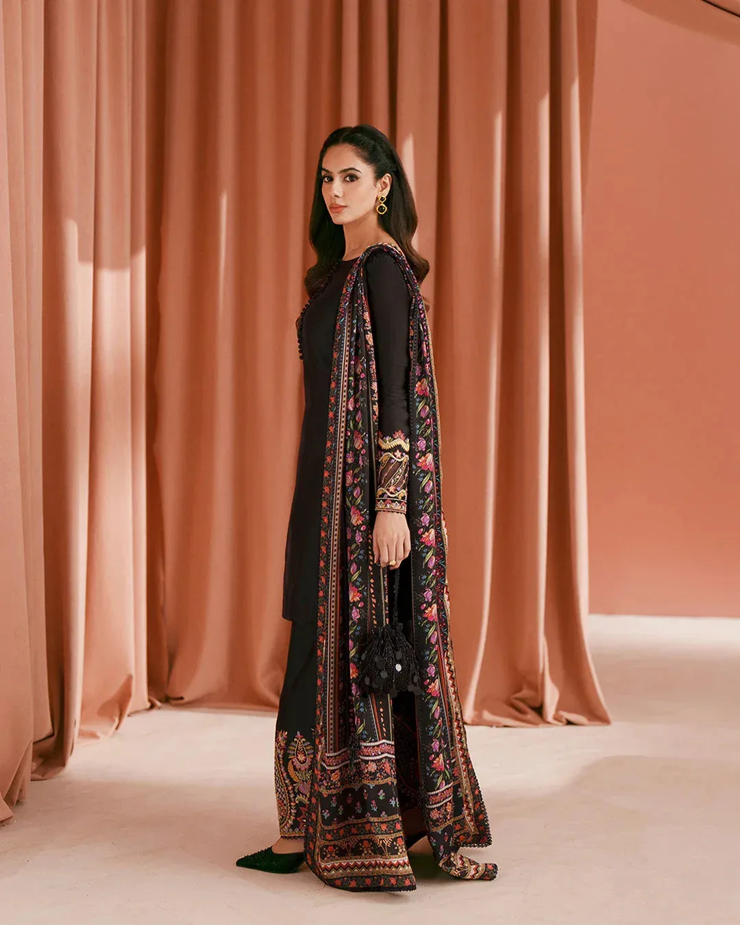 Faiza Saqlain Roim Pret Black Silk – view 5 – Poshaq