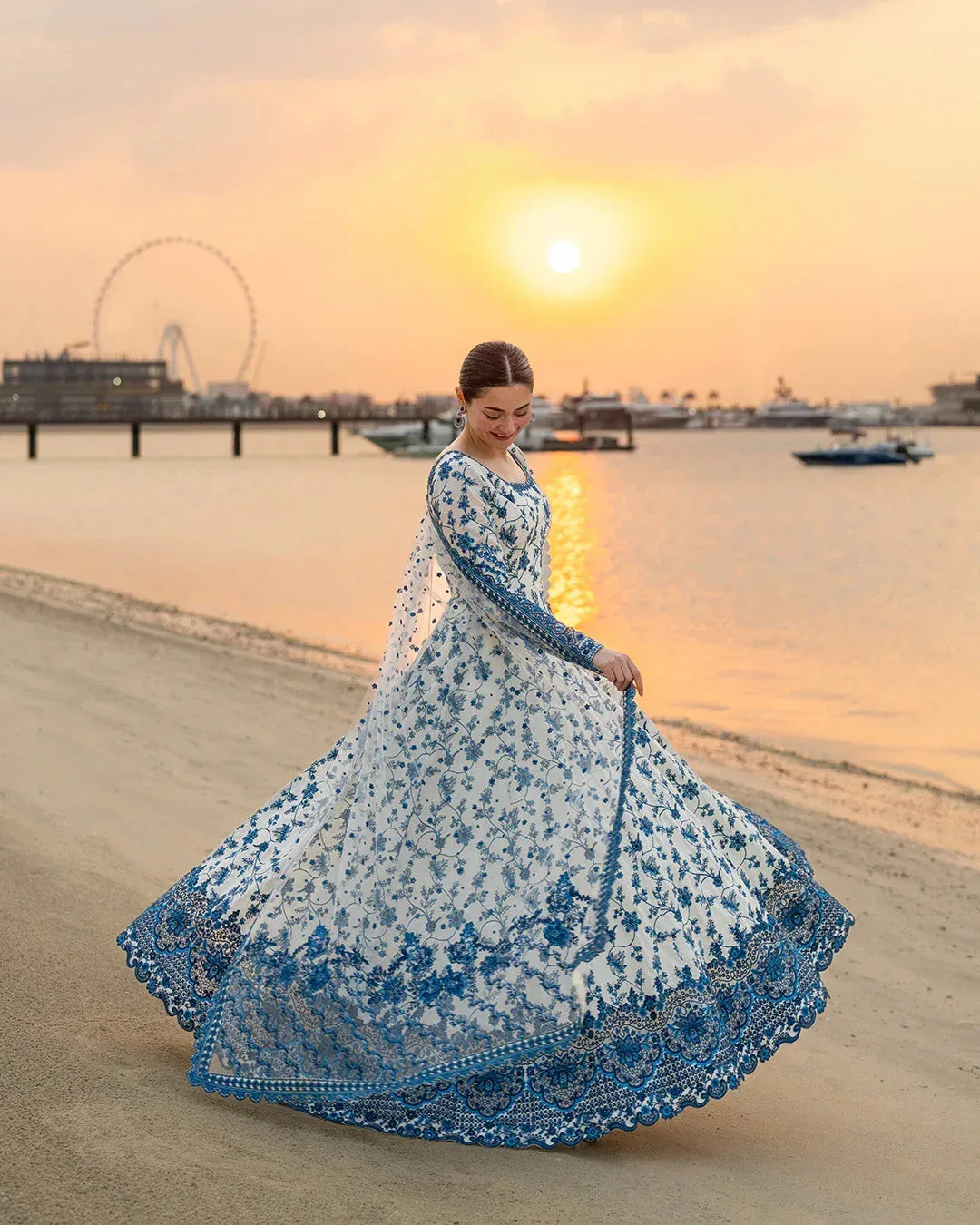 Faiza Saqlain Aya Luxury Lawn 26' White Organza – view 2 – Poshaq