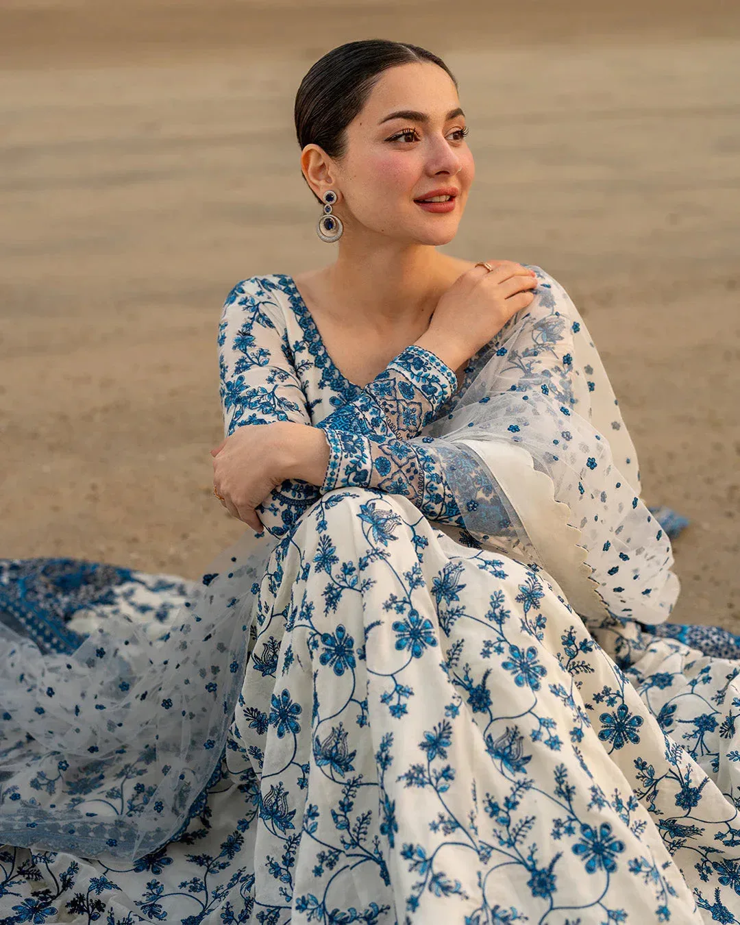 Faiza Saqlain Aya Luxury Lawn 26' White Organza – view 7 – Poshaq