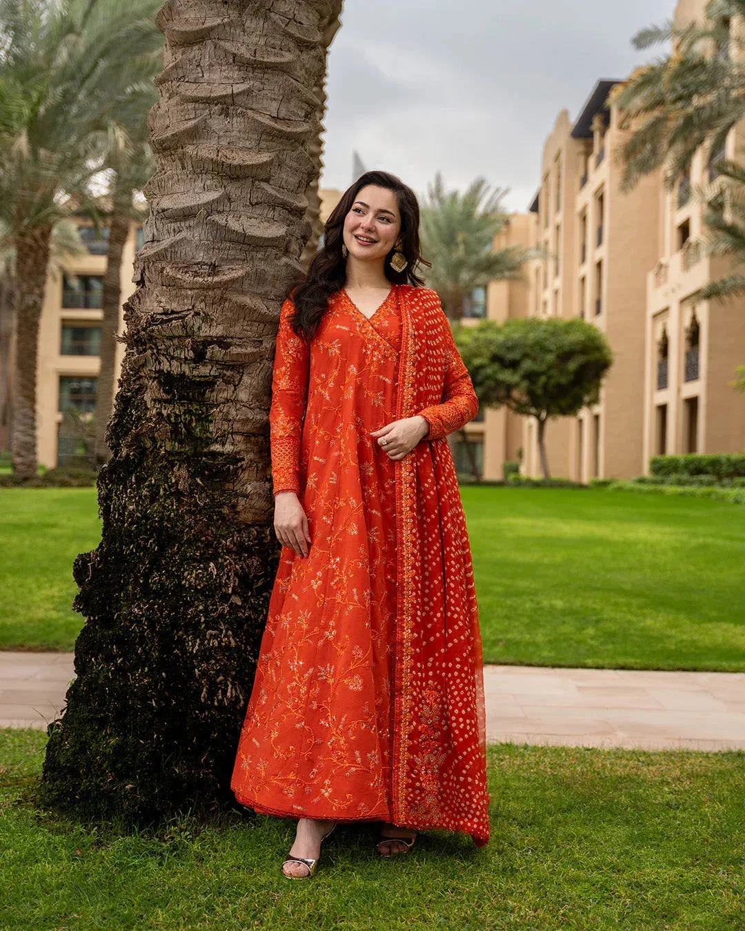 Faiza Saqlain Aya Luxury Lawn 26' Orange Organza – view 4 – Poshaq