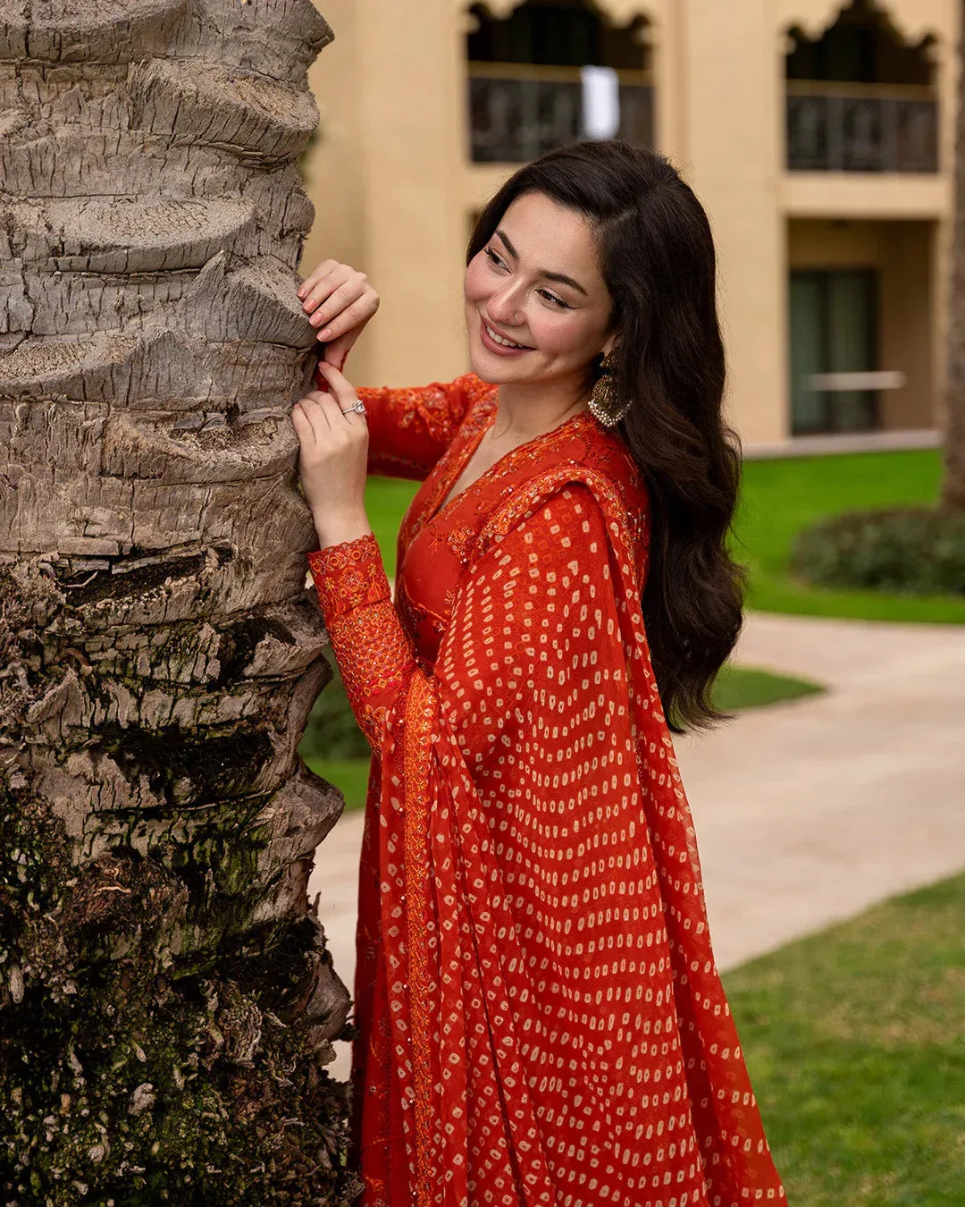 Faiza Saqlain Aya Luxury Lawn 26' Orange Organza – view 5 – Poshaq