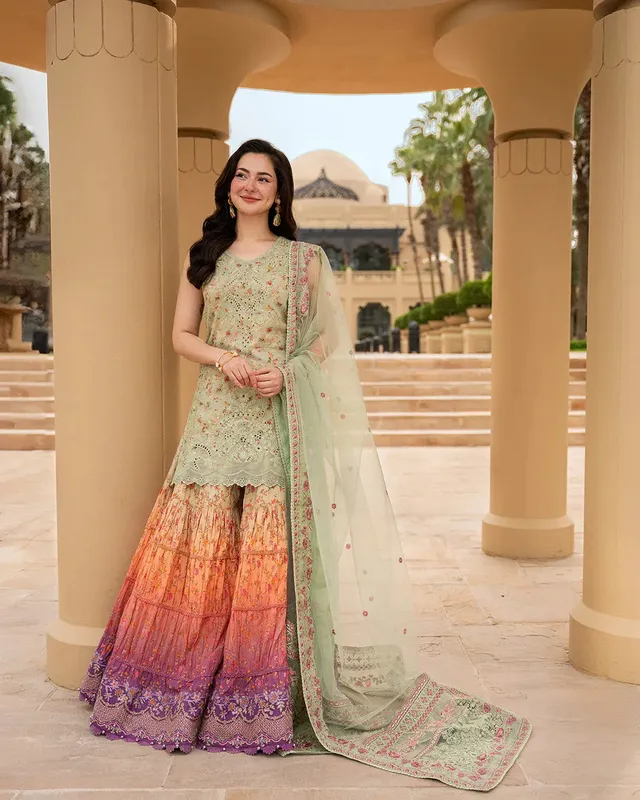 Faiza Saqlain Aya Luxury Lawn 26' Peach Organza – view 1 – Poshaq