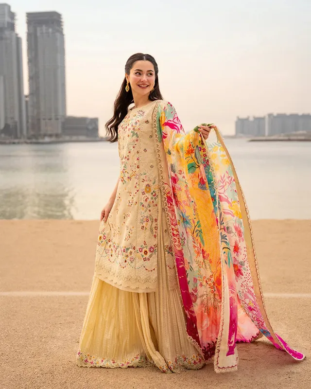 Faiza Saqlain Aya Luxury Lawn 26' Organza – view 1 – Poshaq