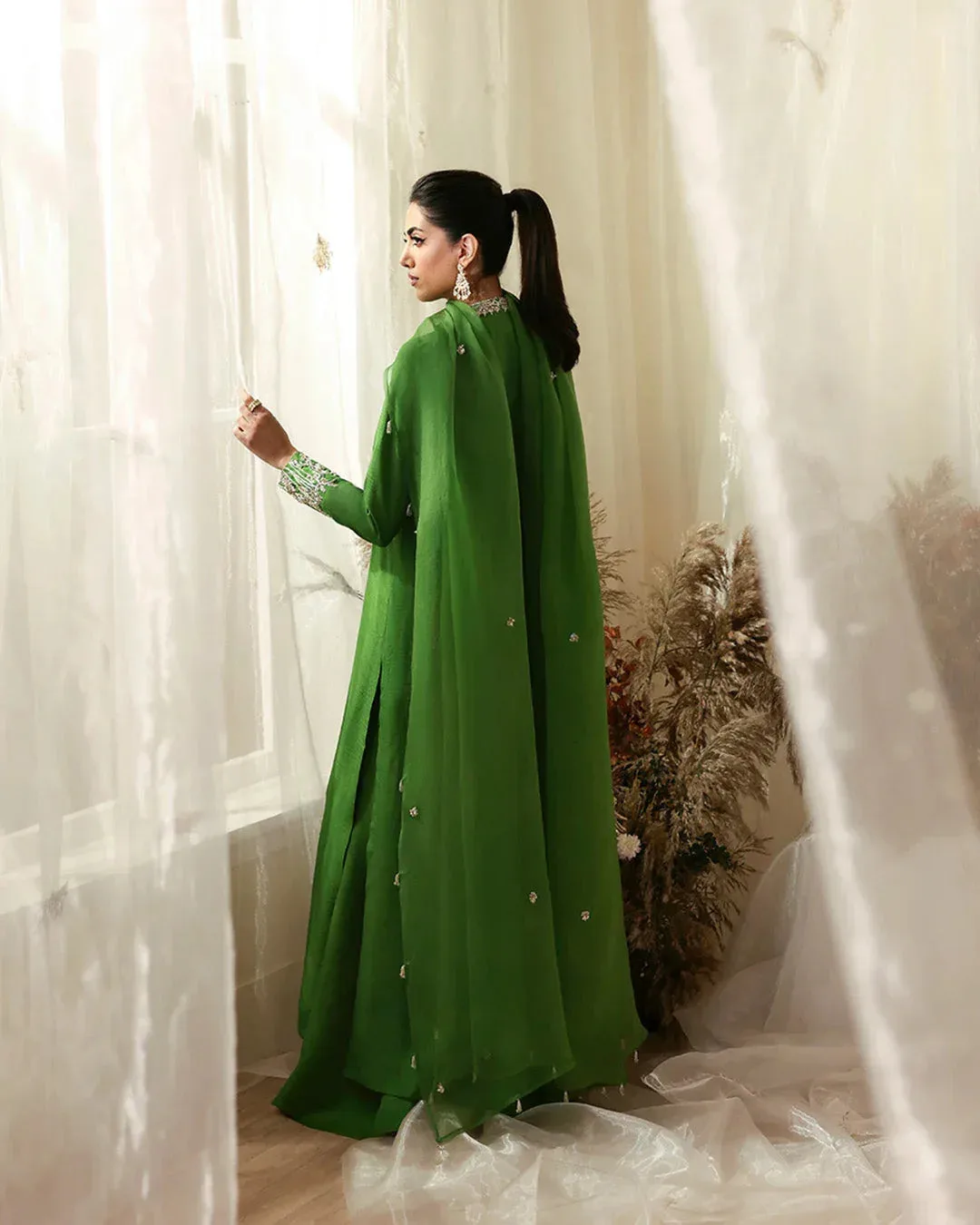 Raw silk shirt and flared pant with organza dupatta, elegant three‑piece set – view 2 – Poshaq