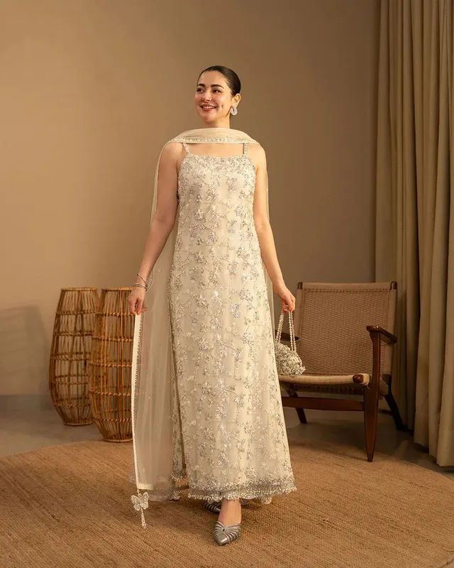 Faiza Saqlain Reina Luxe White Raw Silk – view 1 – Poshaq