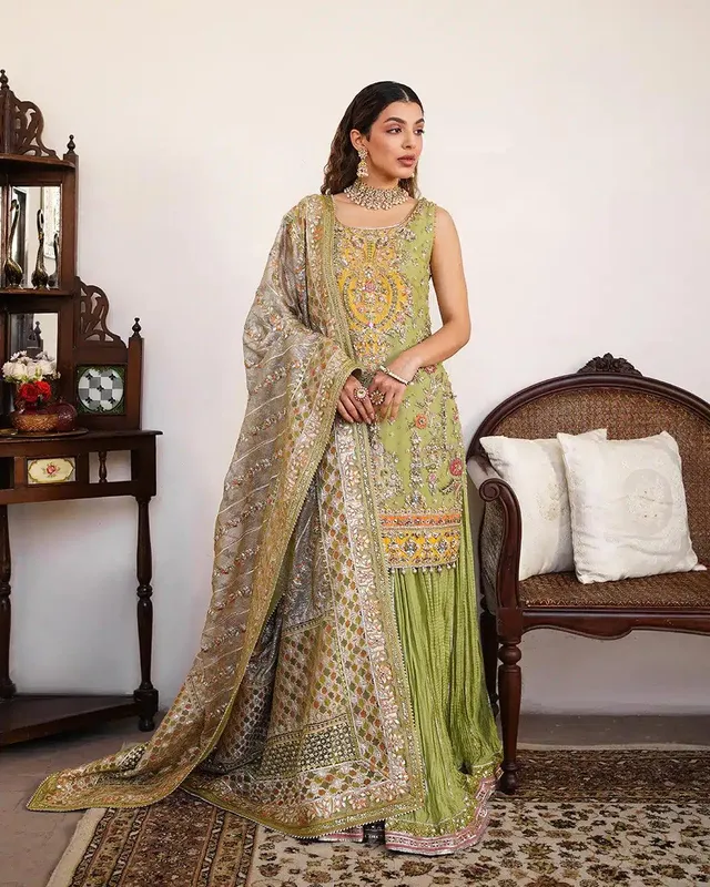 Faiza Saqlain Irina Wedding Formals 23 Yellow Organza – view 1 – Poshaq