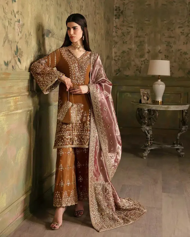 Faiza Saqlain Manaar Luxe Formals 23 Mustard Velvet – view 1 – Poshaq