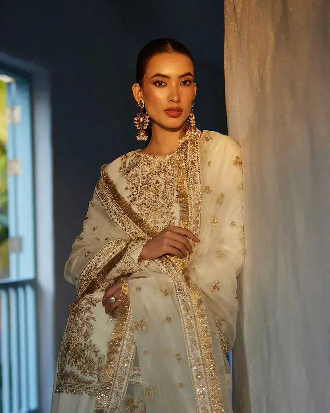 Faiza Saqlain Liliana Luxury Lawn 24 White Organza – view 3 – Poshaq