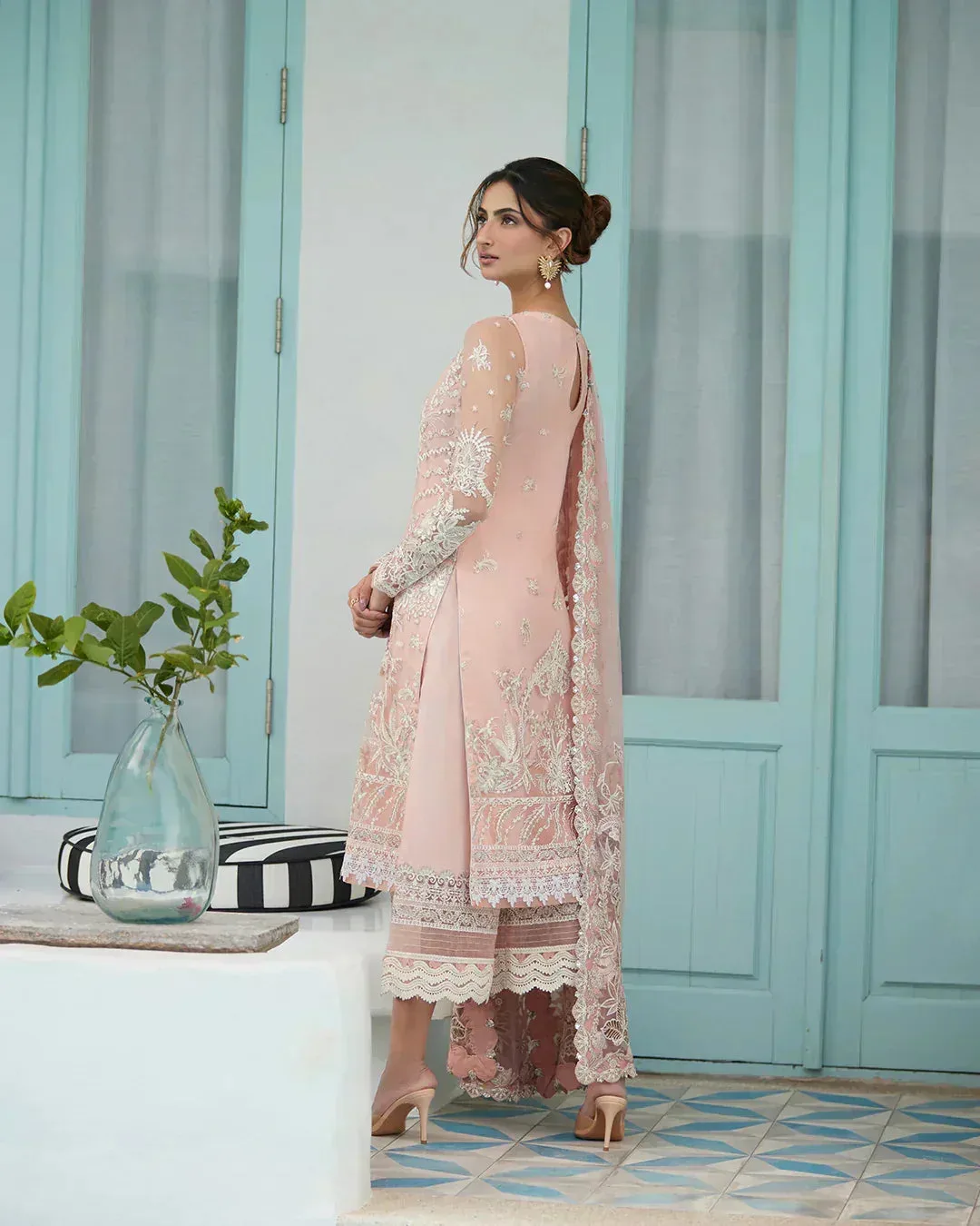 Faiza Saqlain Liliana Luxury Lawn 24 Peach Organza – view 3 – Poshaq