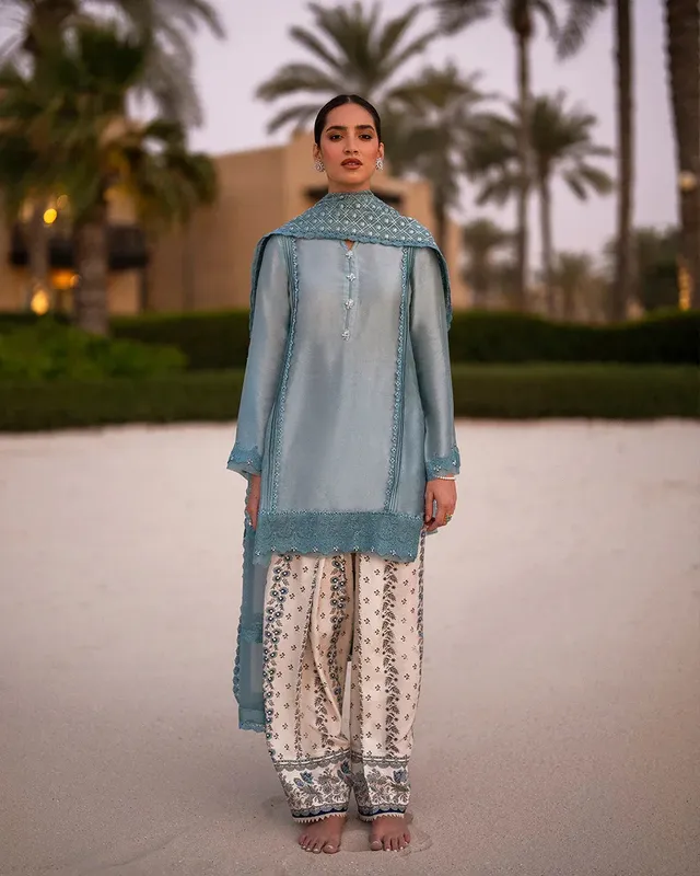 Faiza Saqlain Zurina Luxury Pret Blue Organza – view 1 – Poshaq