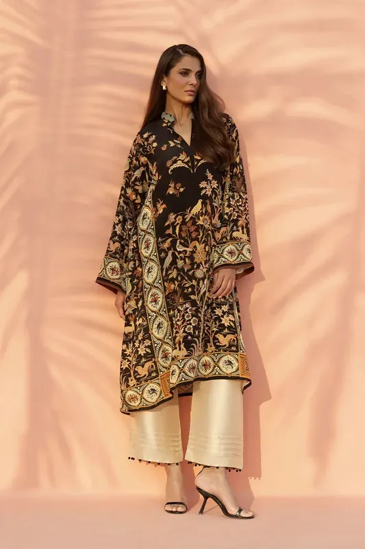 Sania Maskatiya Eid Edit 26 Cream Crepe – view 1 – Poshaq