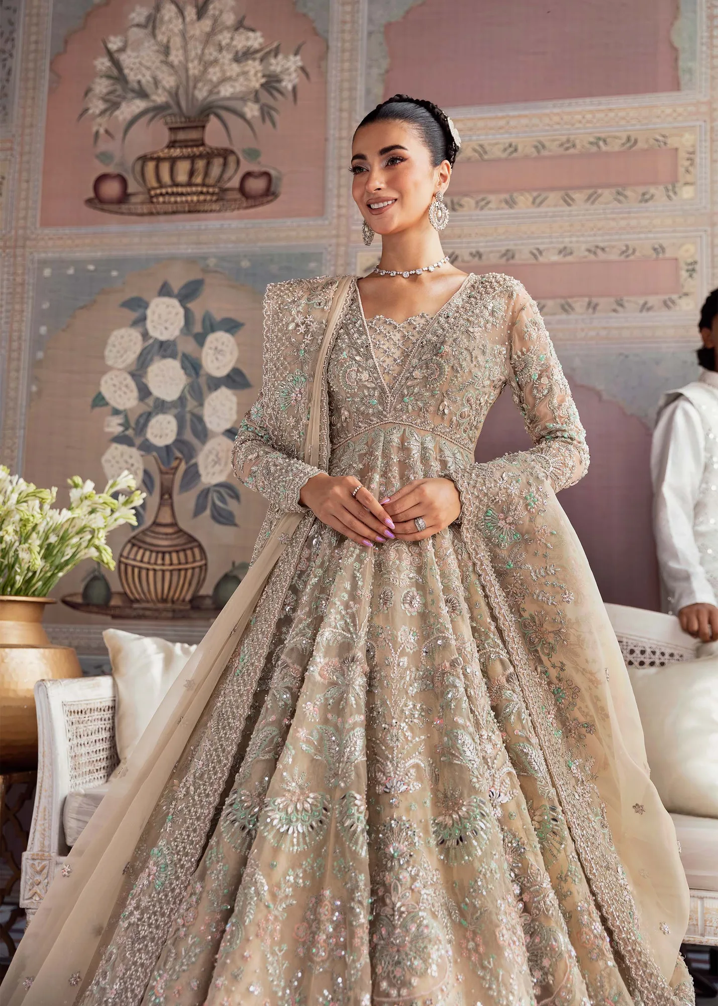 Akbar Aslam Bridals – view 2 – Poshaq