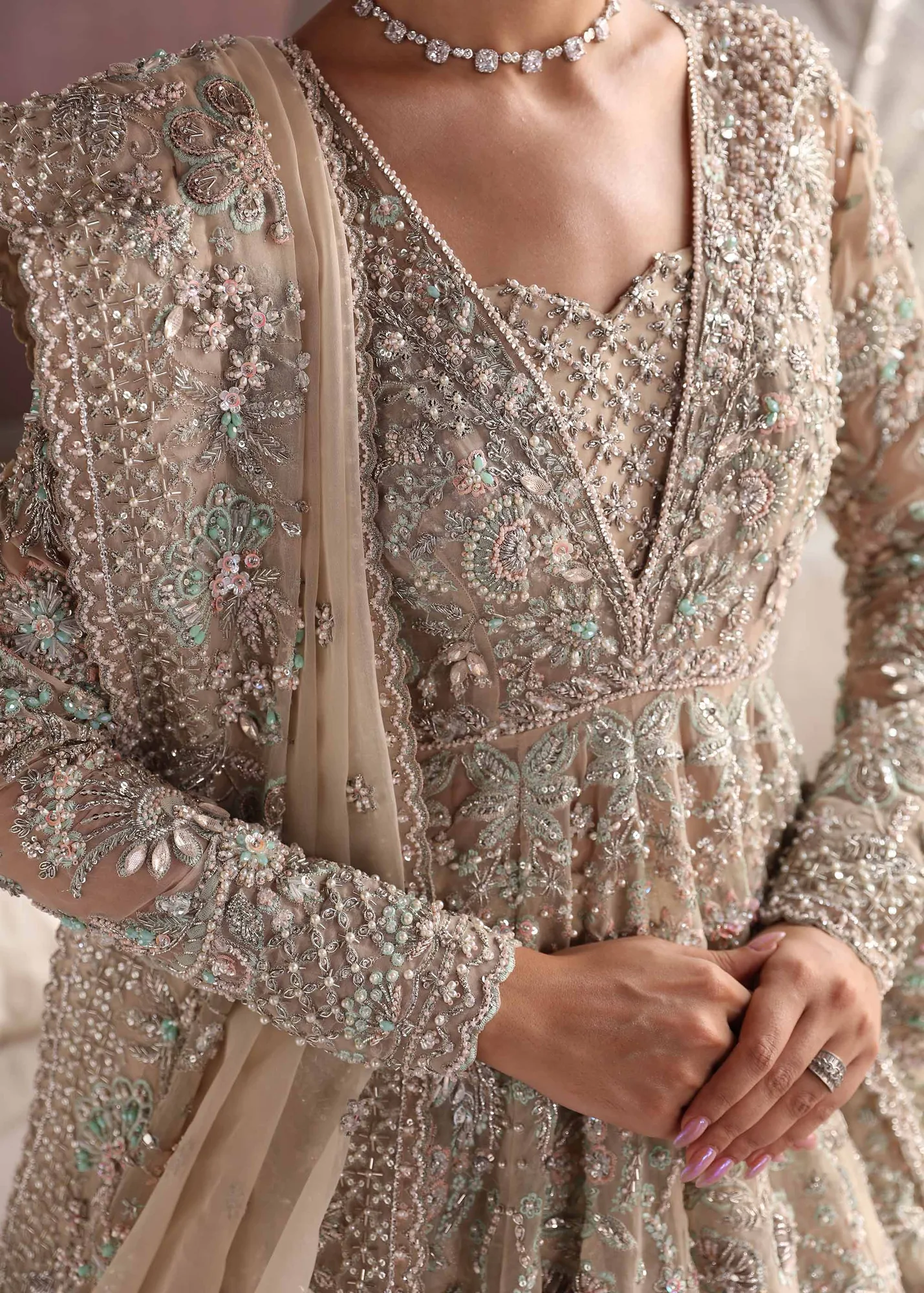 Akbar Aslam Bridals – view 4 – Poshaq