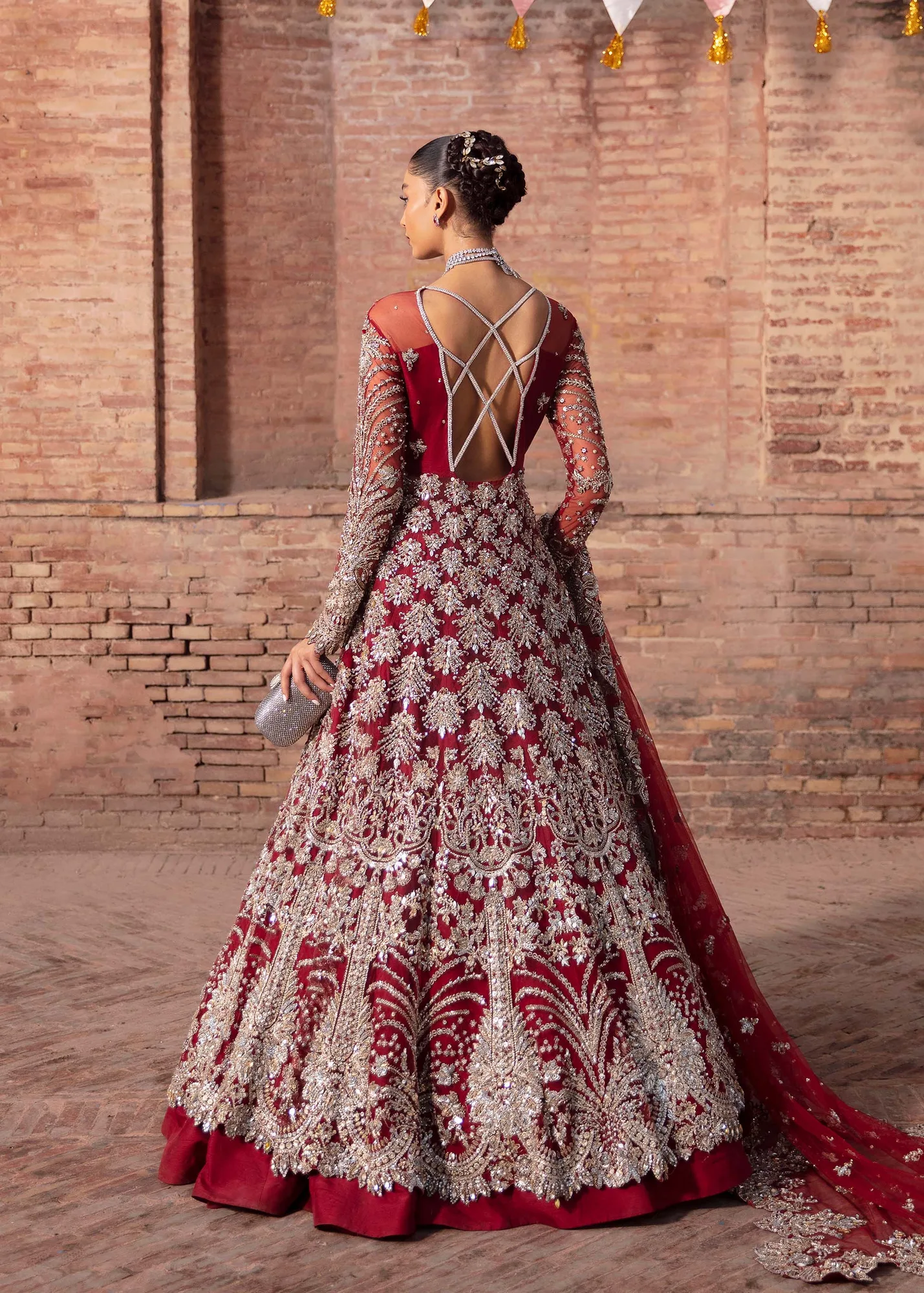 Akbar Aslam Bridals – view 7 – Poshaq