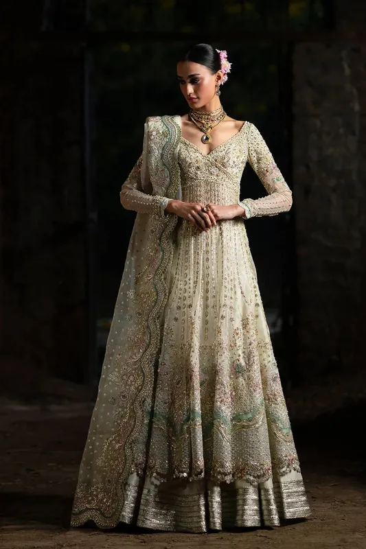Raw Silk – view 1 – Poshaq