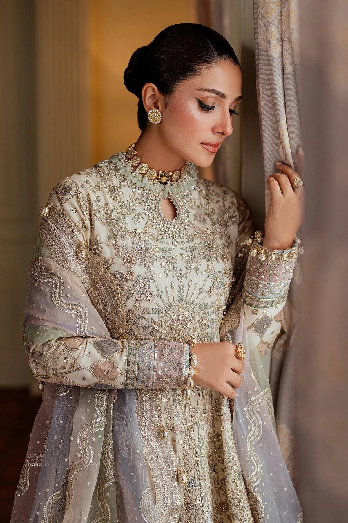 White Organza – view 7 – Poshaq