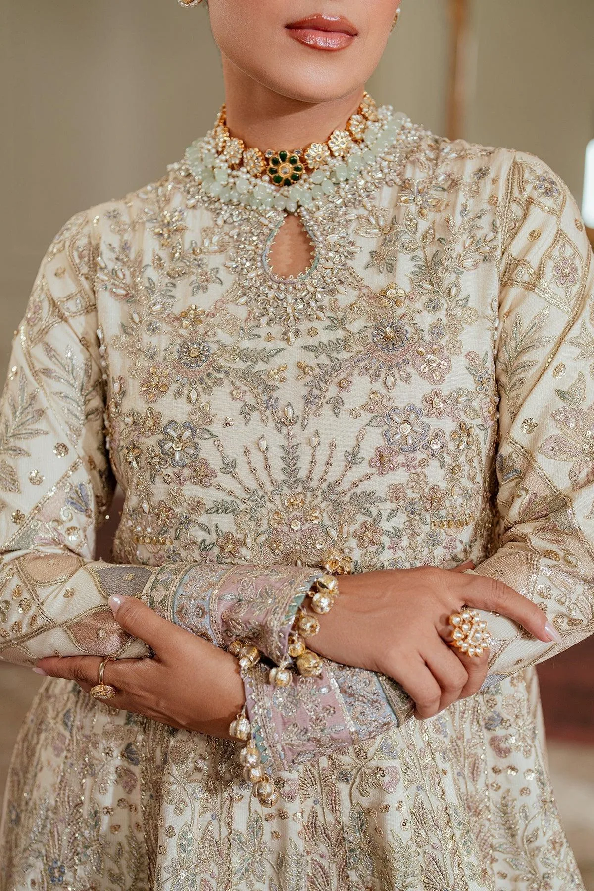 White Organza – view 8 – Poshaq