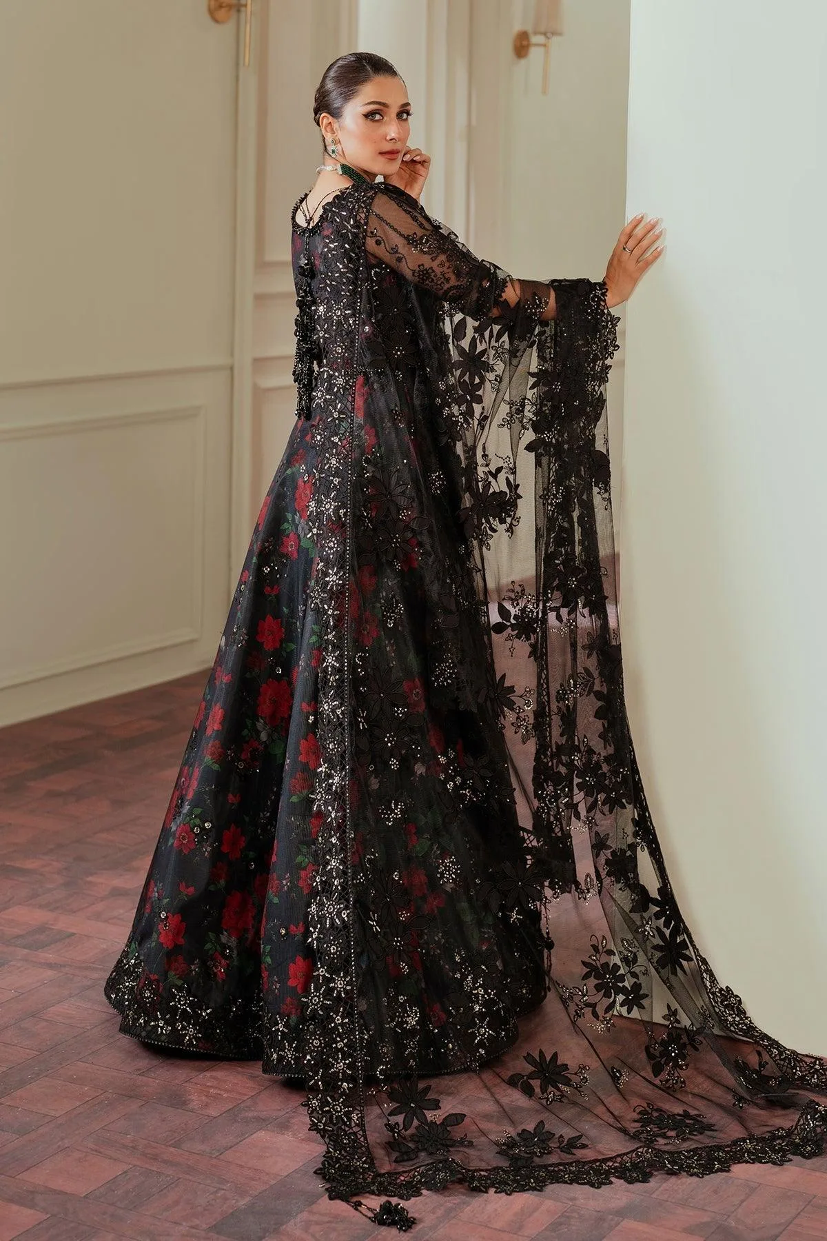 Silver Silk – view 4 – Poshaq