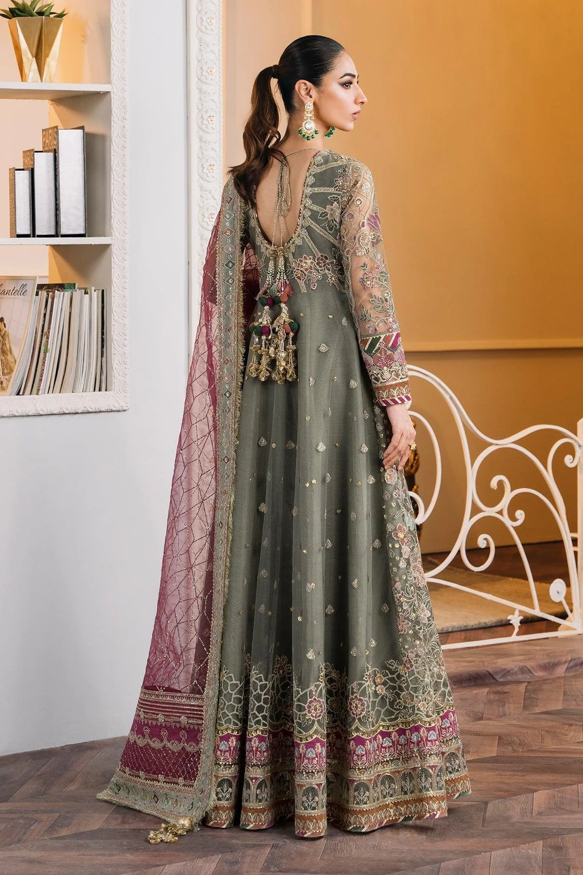 Organza – view 3 – Poshaq