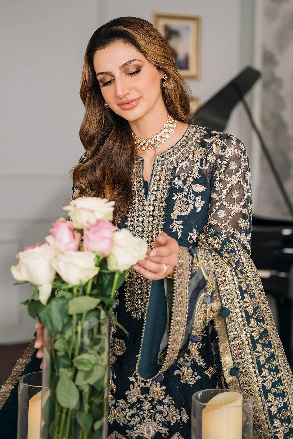 Silver Organza – view 5 – Poshaq